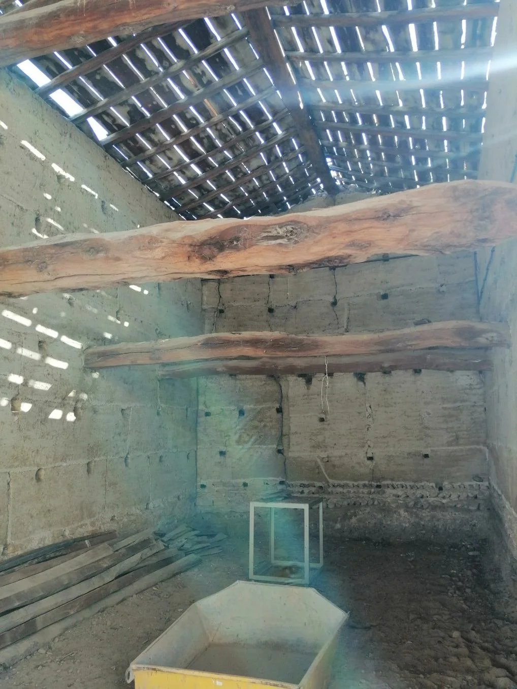 renovation-grange-lyon-avant2.JPG