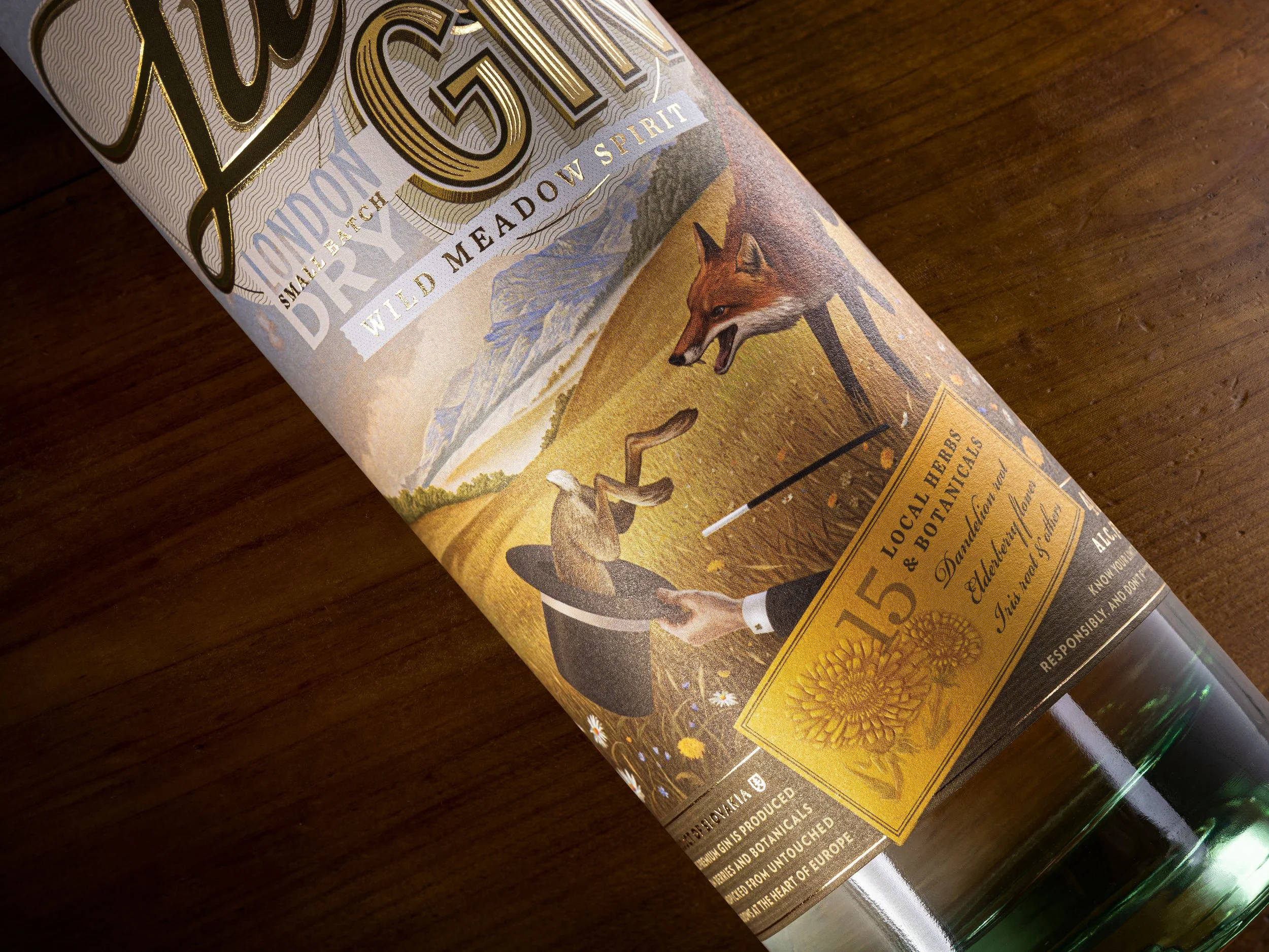 Gin-lucky-Brian-Males-03.jpg