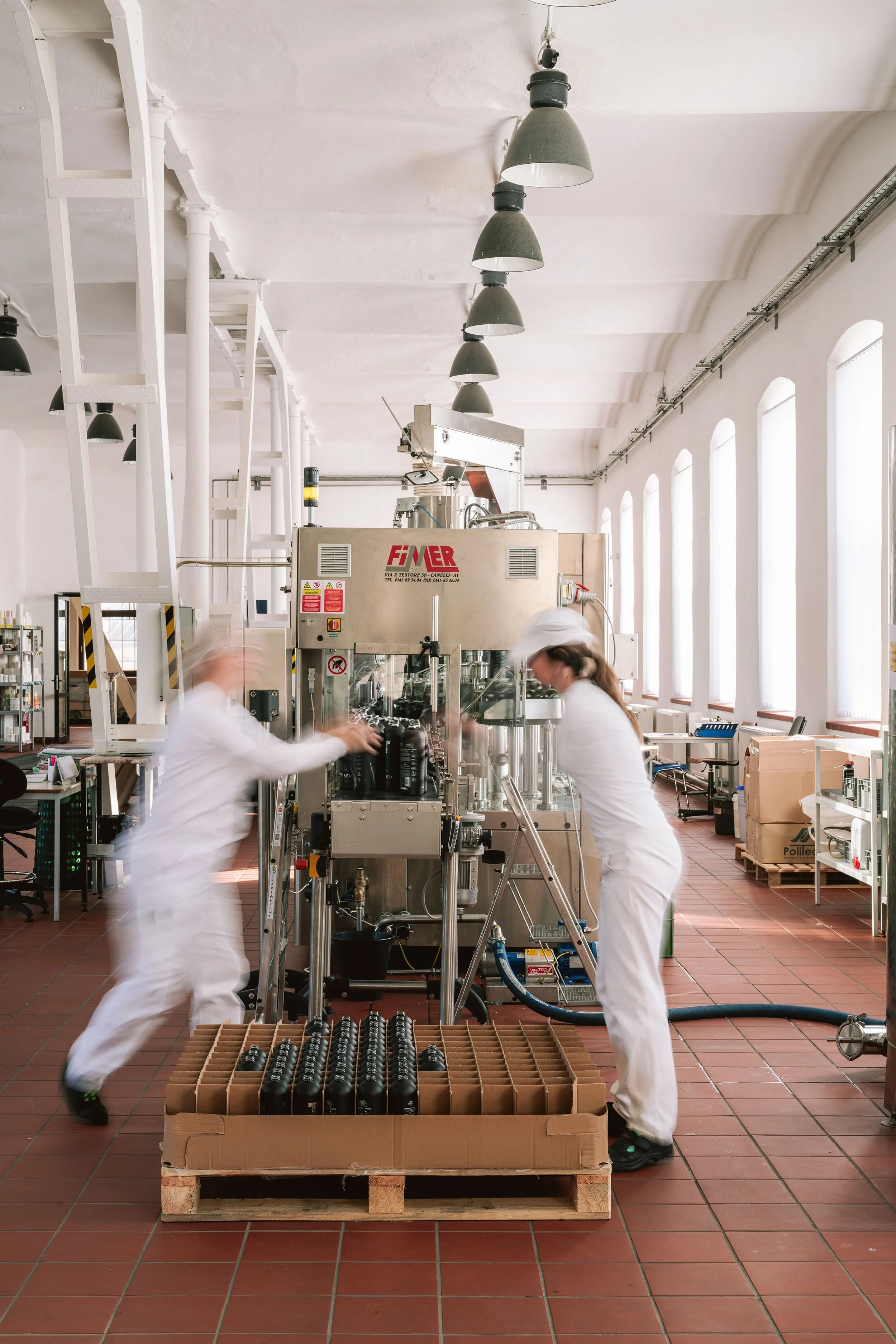Fabrika-01.jpg