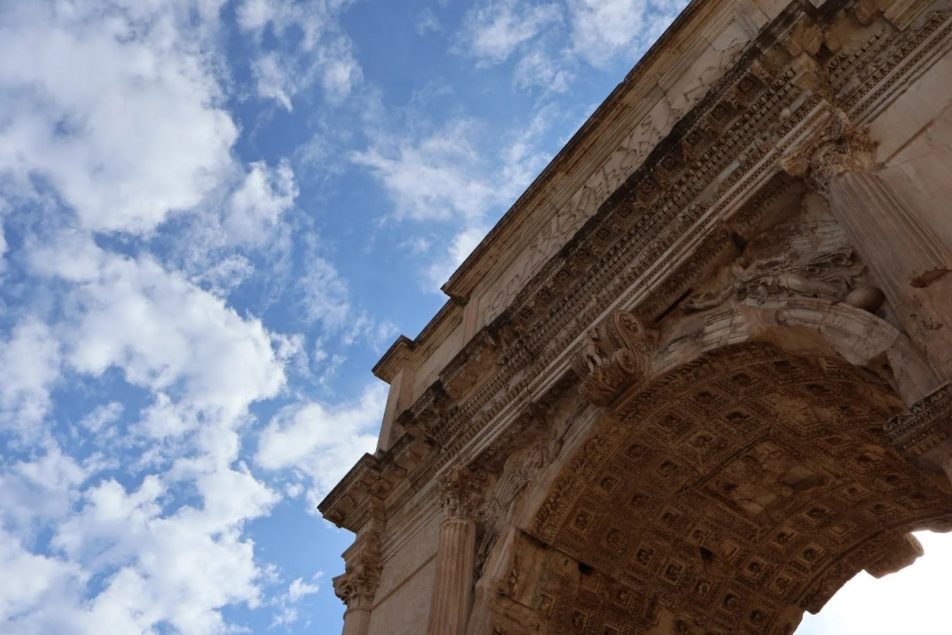 Arco de constantino. 
Roma, Italia.