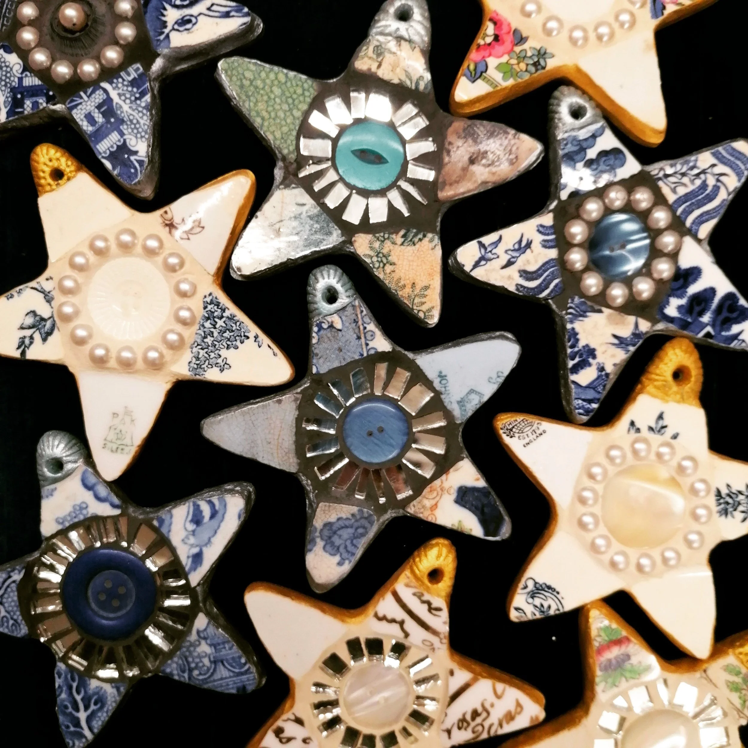 ⭐STARS ARE FOR LIFE NOT JUST FOR...⭐ 13-15 November.

Busy snipping for @the_wivenhoe_art_trail Scroll through for map and info on all the venues, dates etc.. 
It's all about Wivenhoe...I'll be opening my new studio in the Station.. .Haven't quite mo