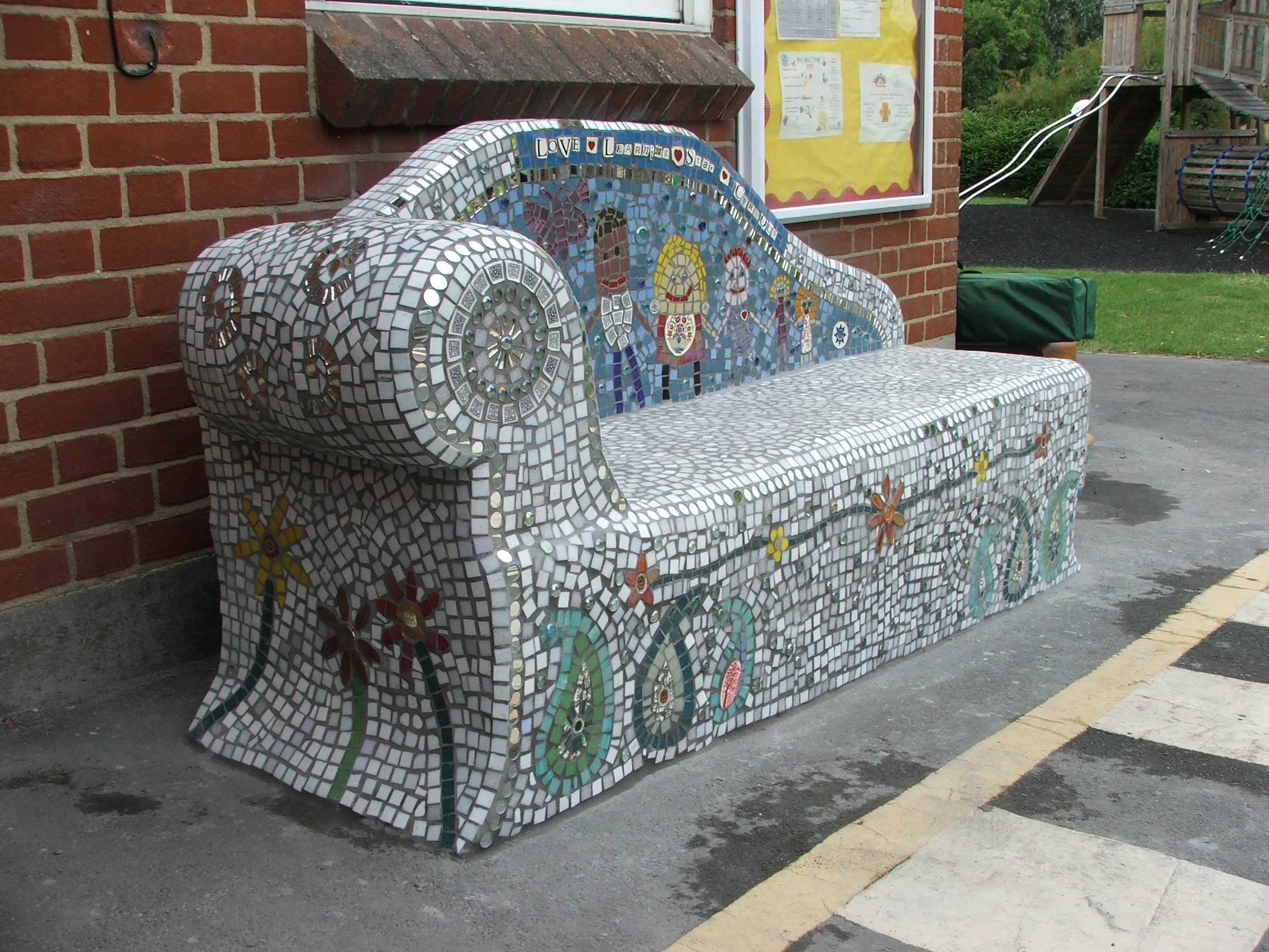 Wix & Wrabness School - buddy bench