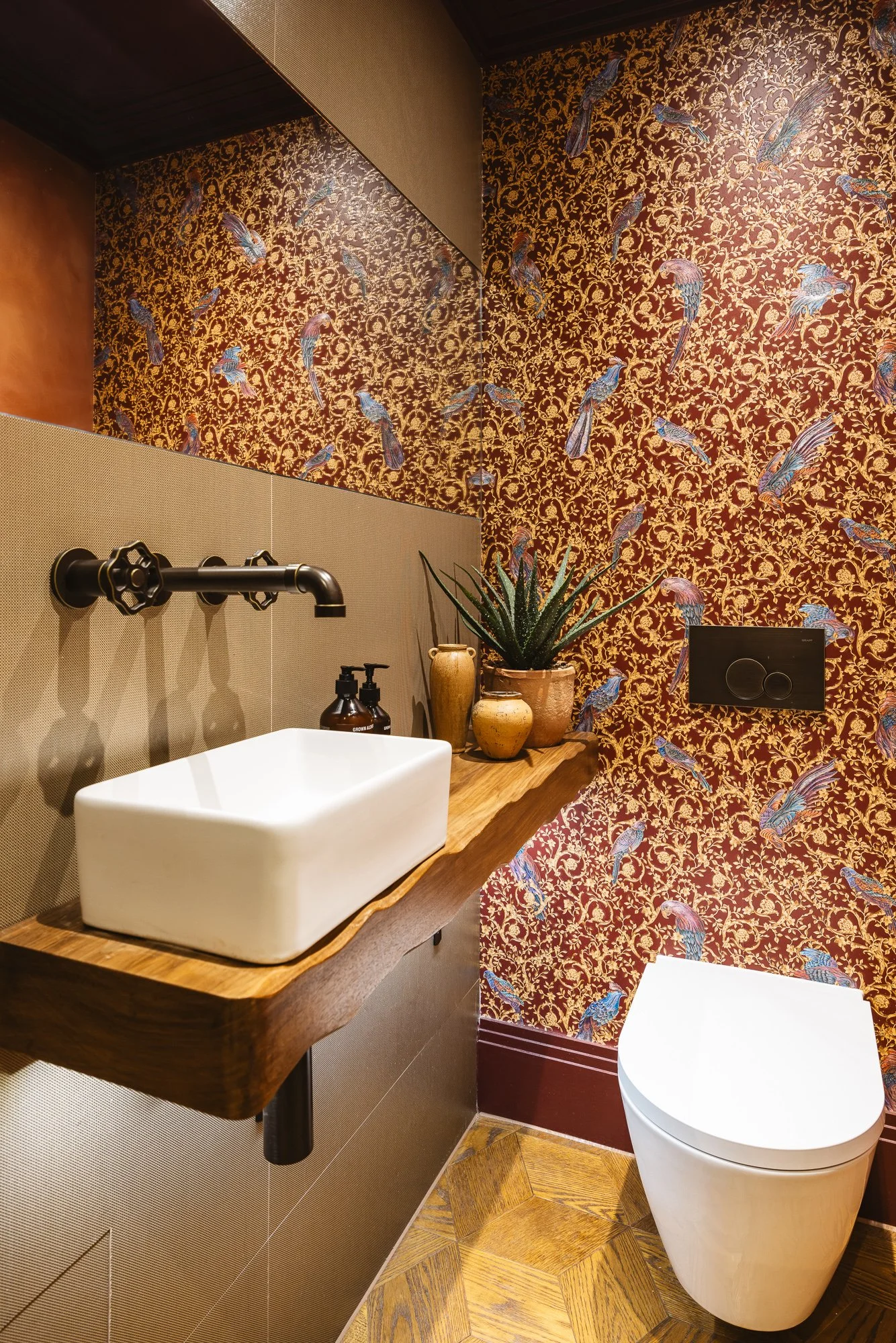 Cheval Place Apt 1 © Amy Hunter Photography (88).jpg
