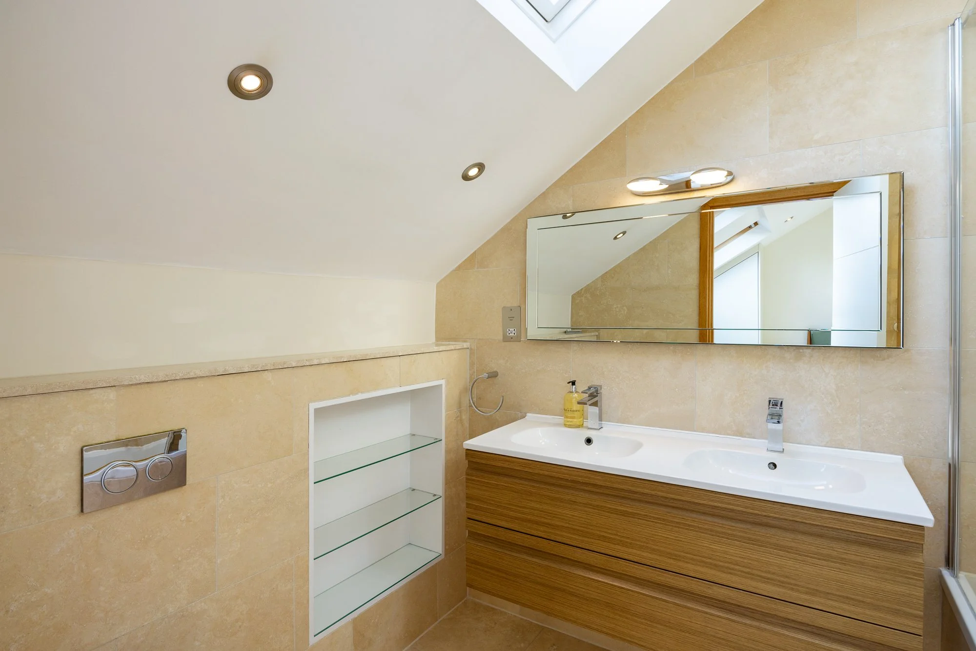 6 Westbourne Grove Mews © Amy Hunter Photography (30).jpg