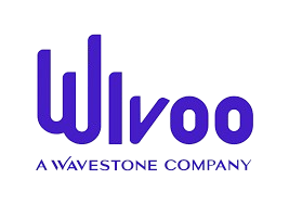Logo de la société Wivoo avec le slogan 'A WAVESTONE COMPANY'