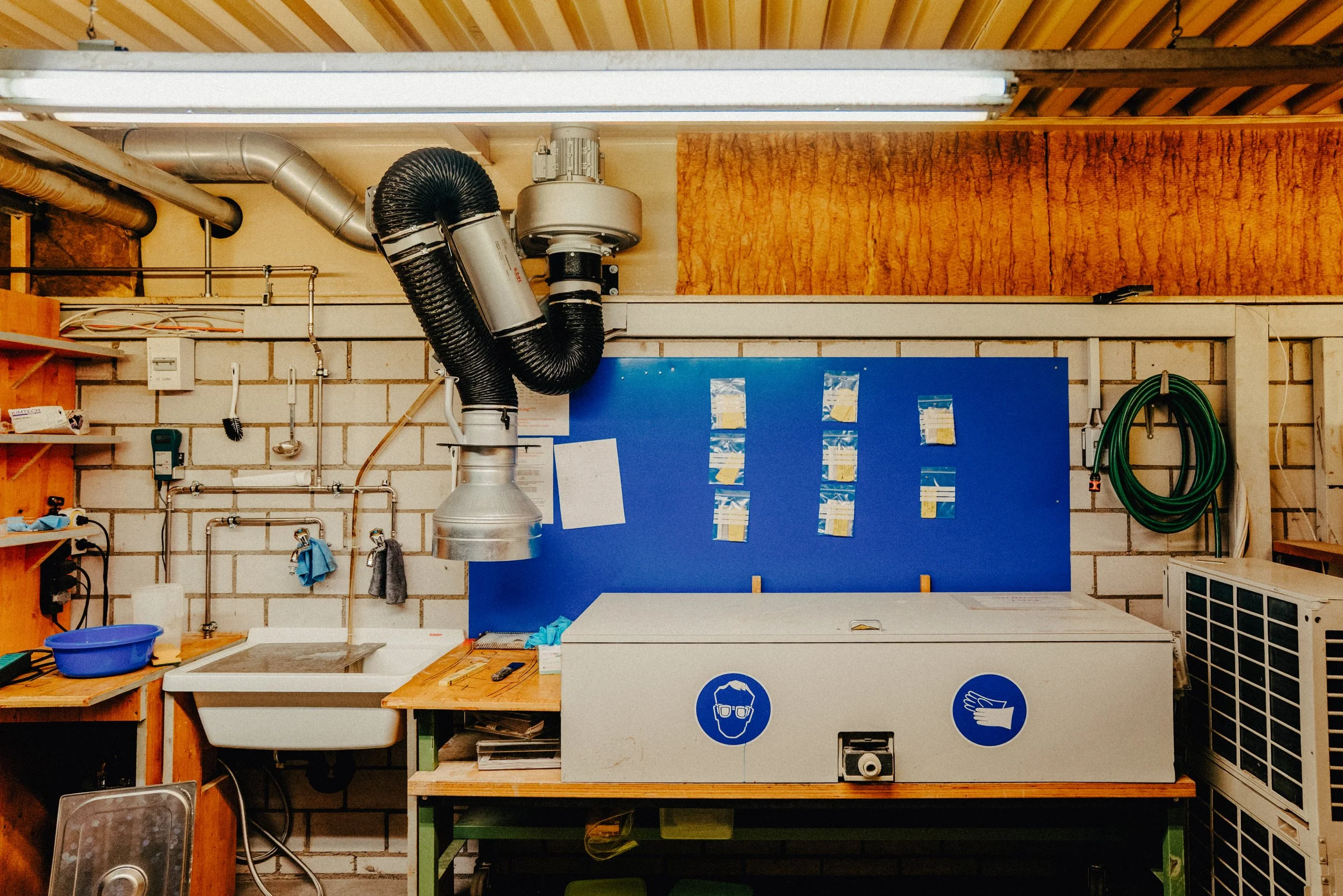 Kantonsarchäologie Schaffhausen - Fotoreportagen und Business Fotos - deine Fotografin in Schaffhausen, Winterthur, Zürich, Thurgau