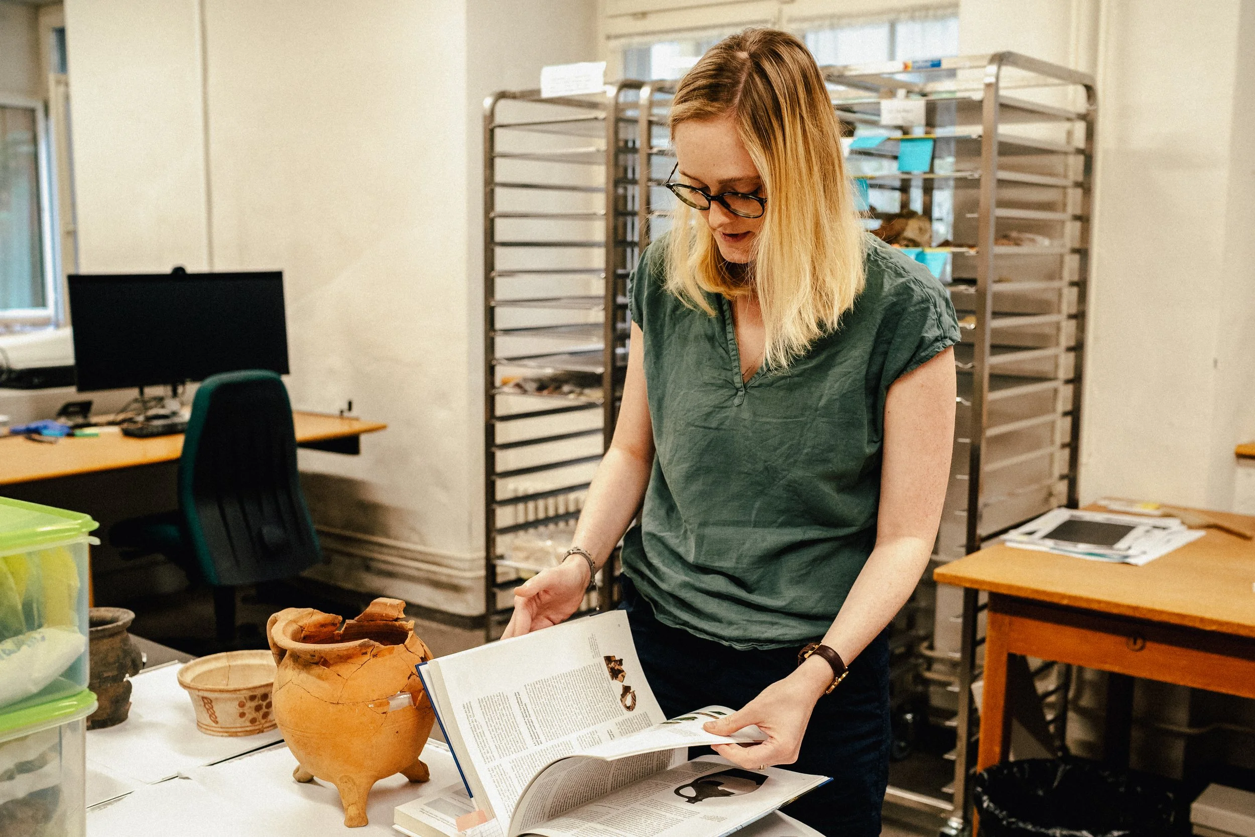 Kantonsarchäologie Schaffhausen - Fotoreportagen und Business Fotos - deine Fotografin in Schaffhausen, Winterthur, Zürich, Thurgau