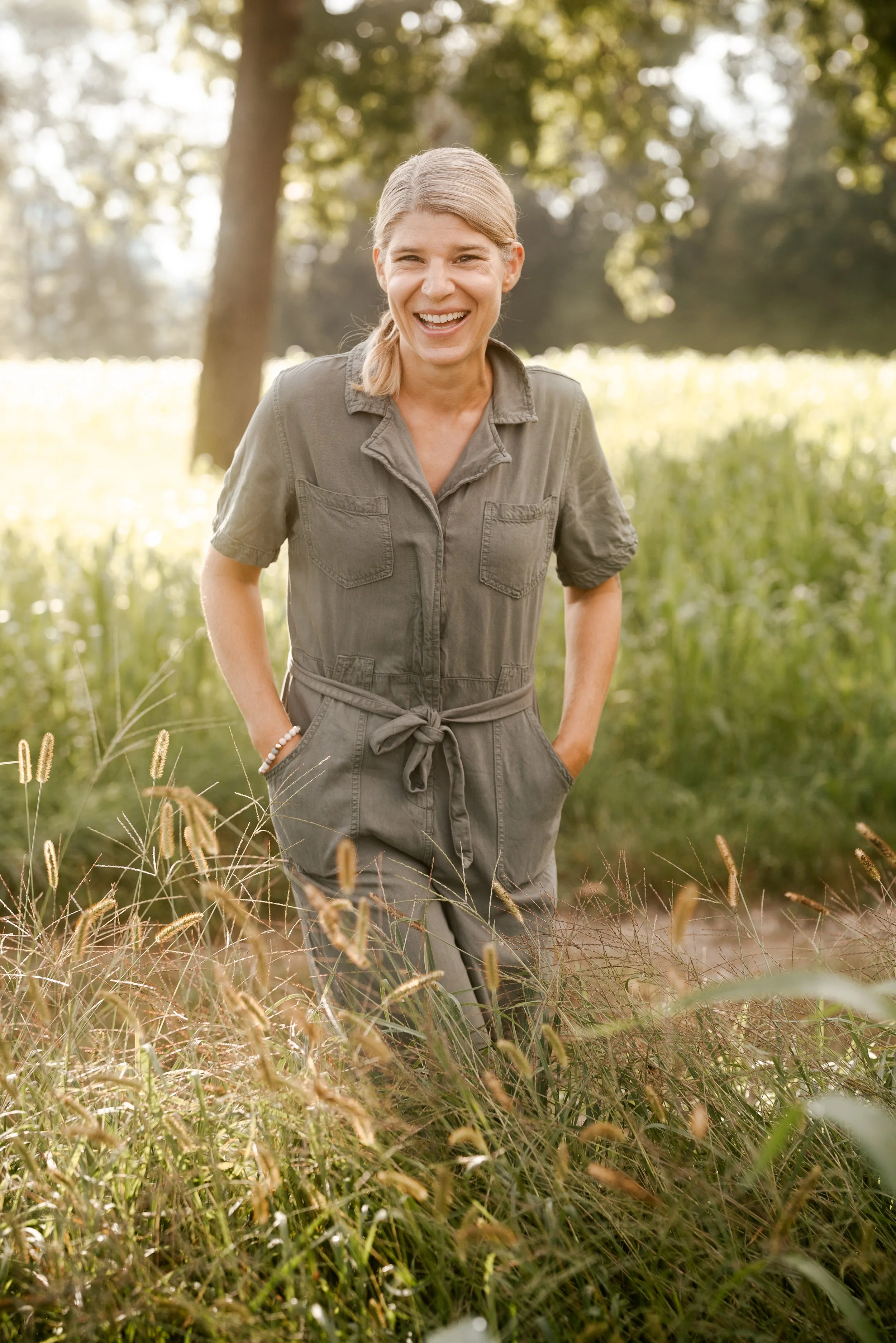 Personal Branding, Fotoreportage für Frauen geführtes Business, Portraits und Authentische Business Fotografie für dein kleines individuelles Business, für Coaching oder Workshops -deine Fotografin in Schaffhausen, Winterthur, Zürich, Thurgau