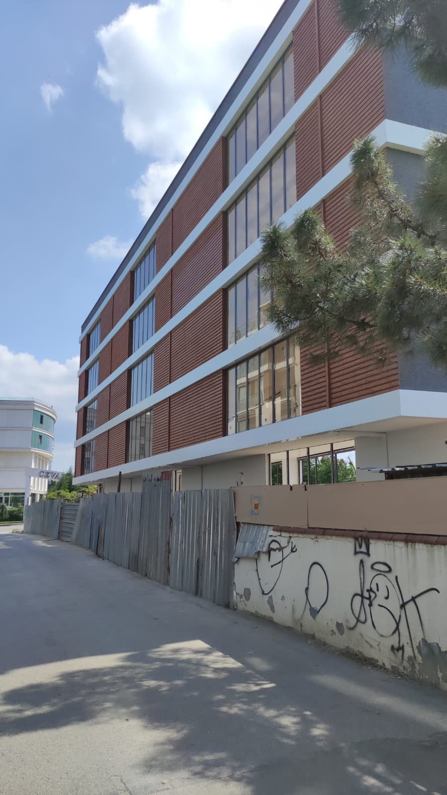 Aksakal inş. (Tasarım&İnşaat)
 Maltepe-İstanbul