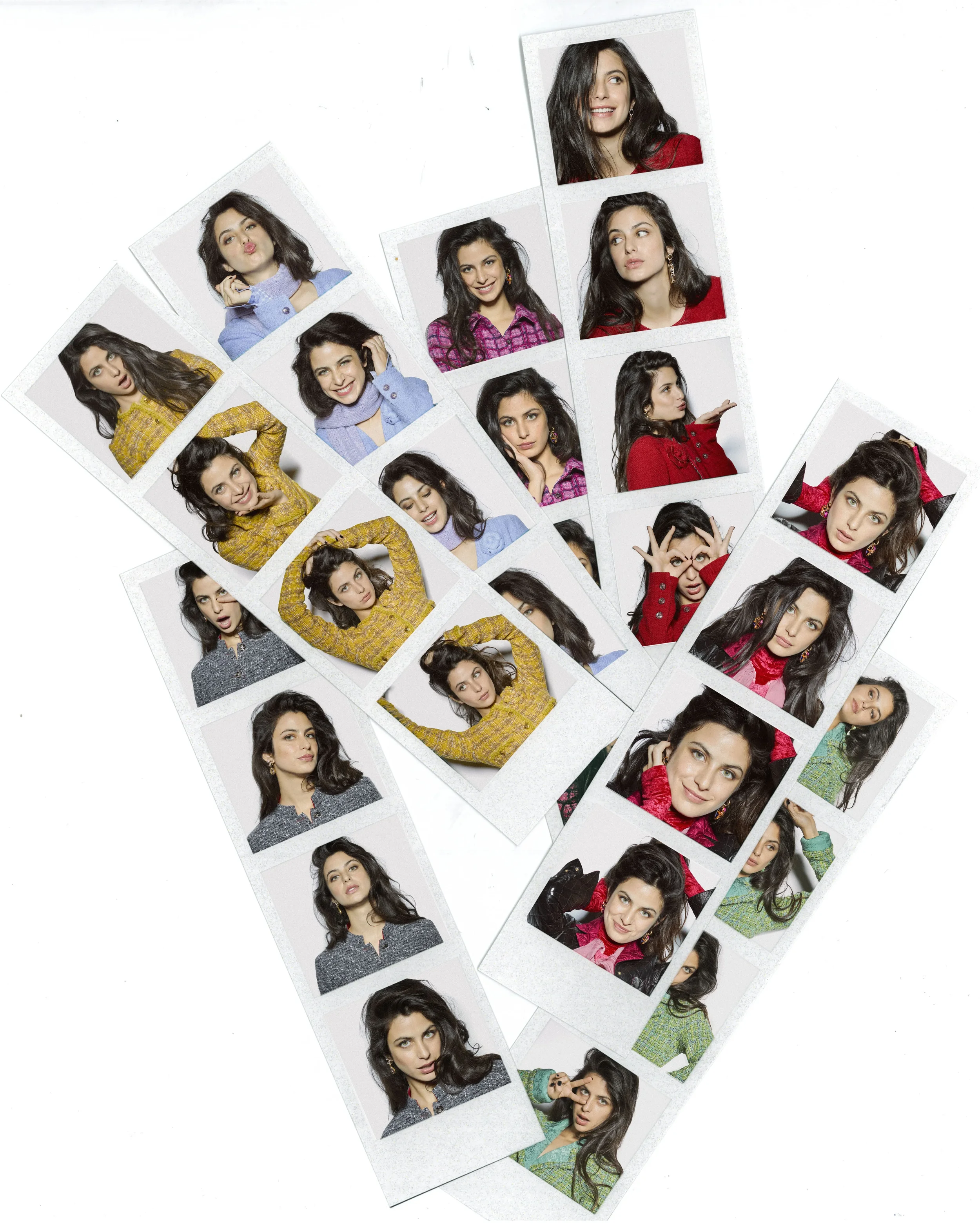Composizione di strisce di fototessere espressive di Fotiní Peluso con diversi look in tweed firmati Chanel per l'editoriale moda di L'Officiel Italia.