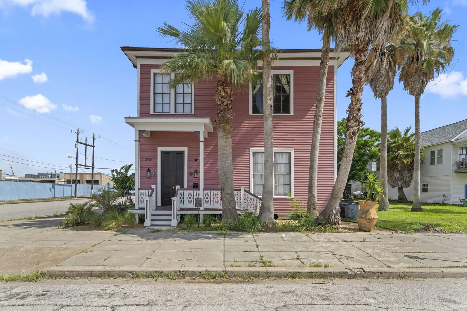 Street view of the restored 1886 Mollie Walters House