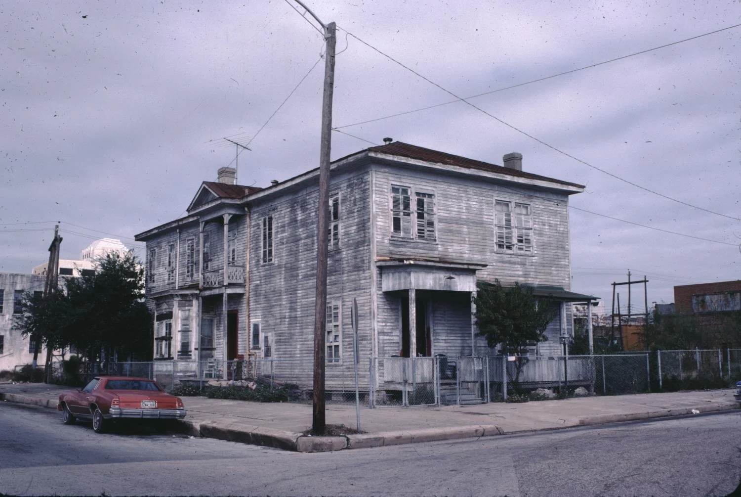 Historic photograph of the 1886 Mollie Walters House.