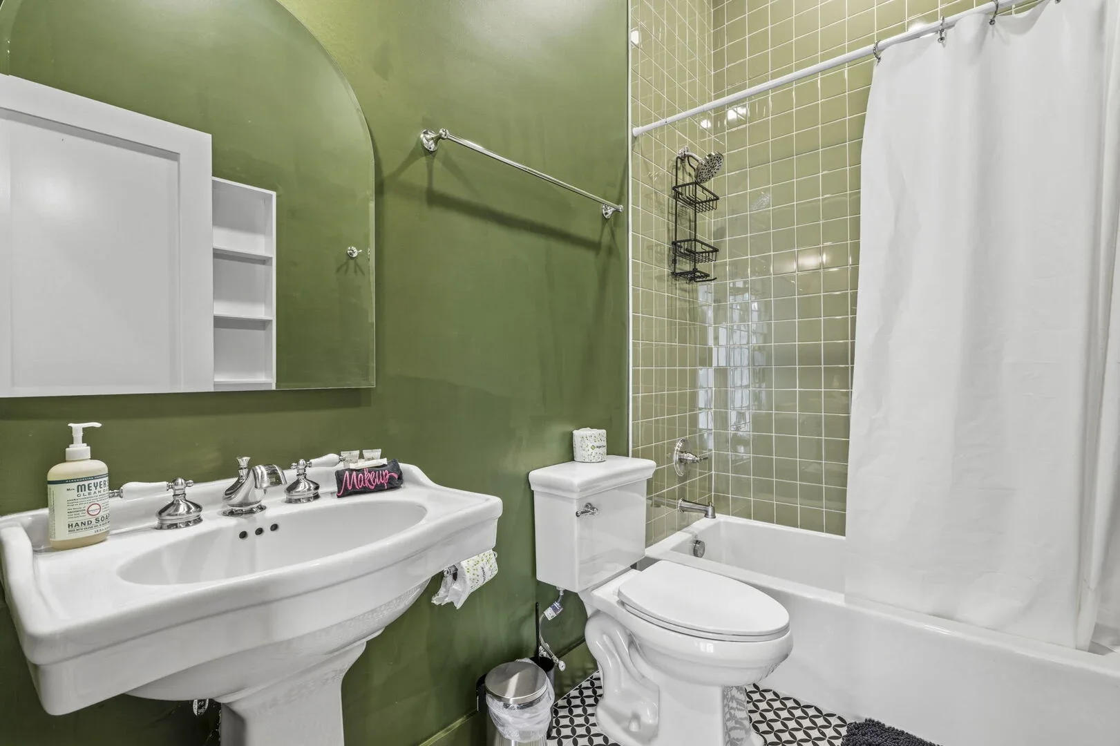 upstairs bathroom in the 1886 Mollie Walters House