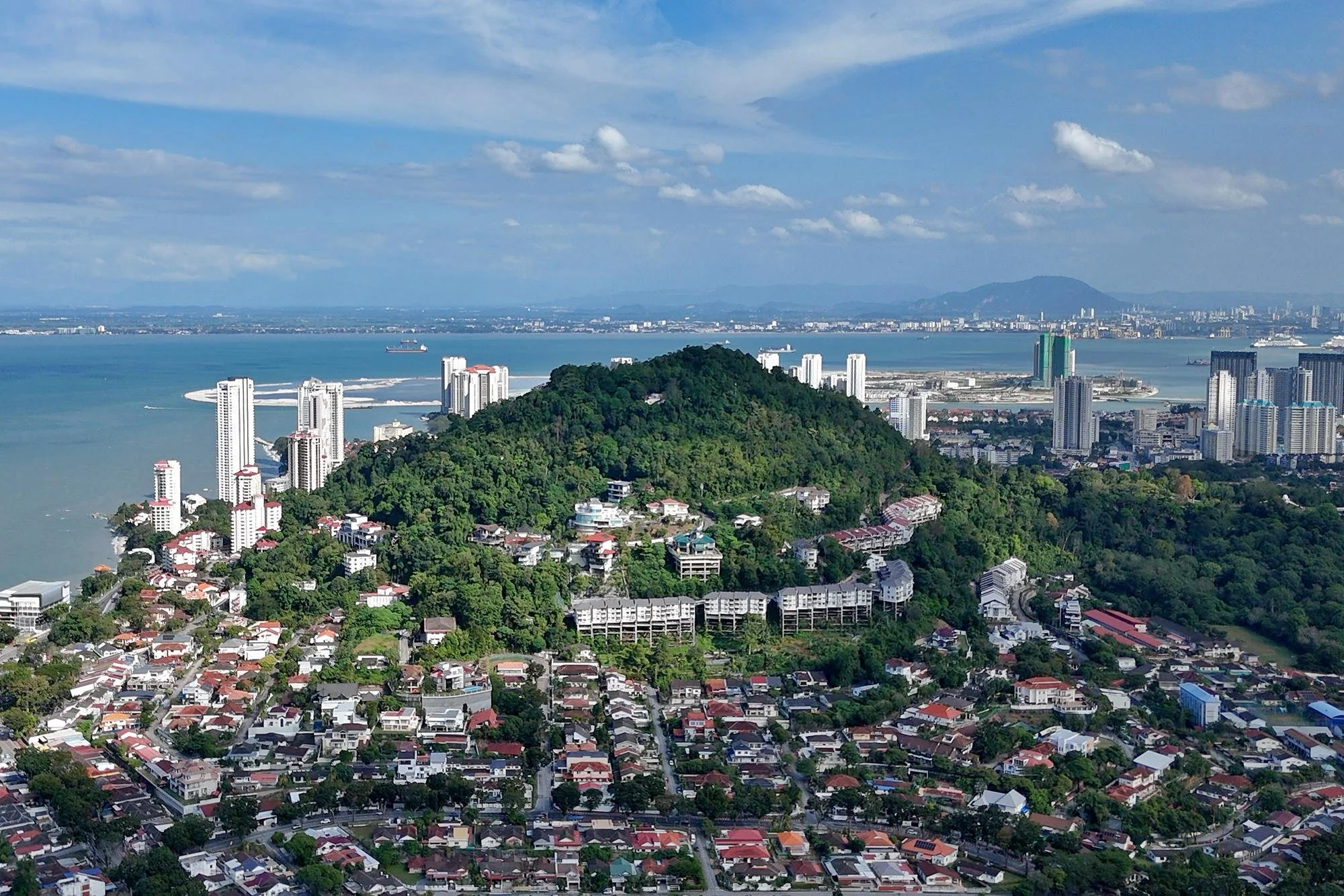 Tanjung Bungah Peaceful Living Condo