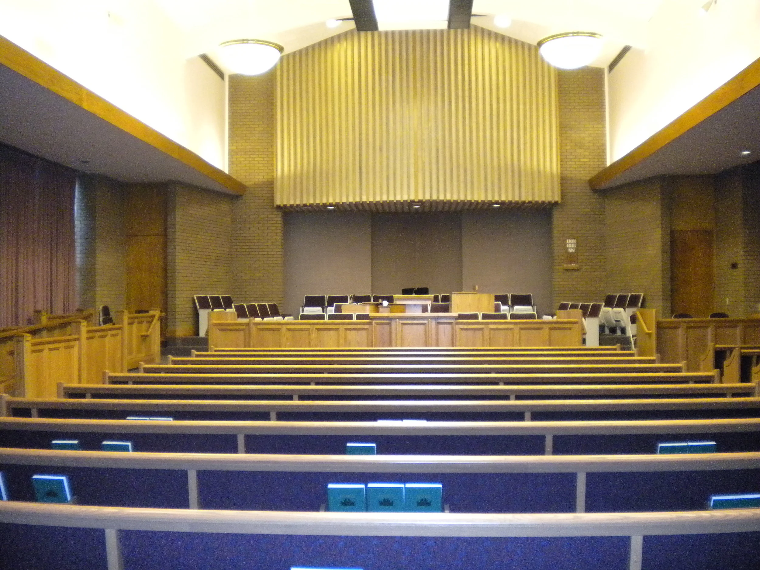 LDS Rostrum.JPG