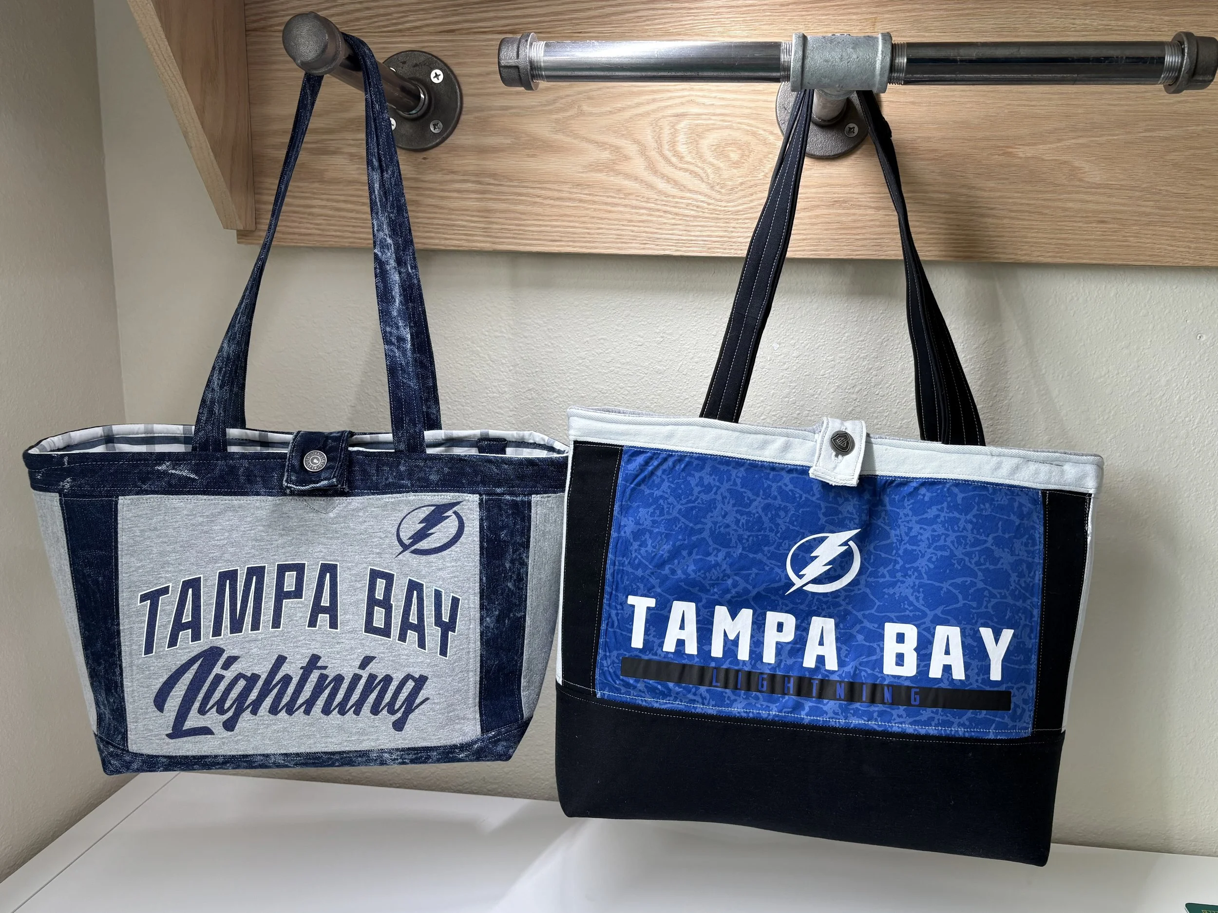 Bag_Lightning_tote.jpeg