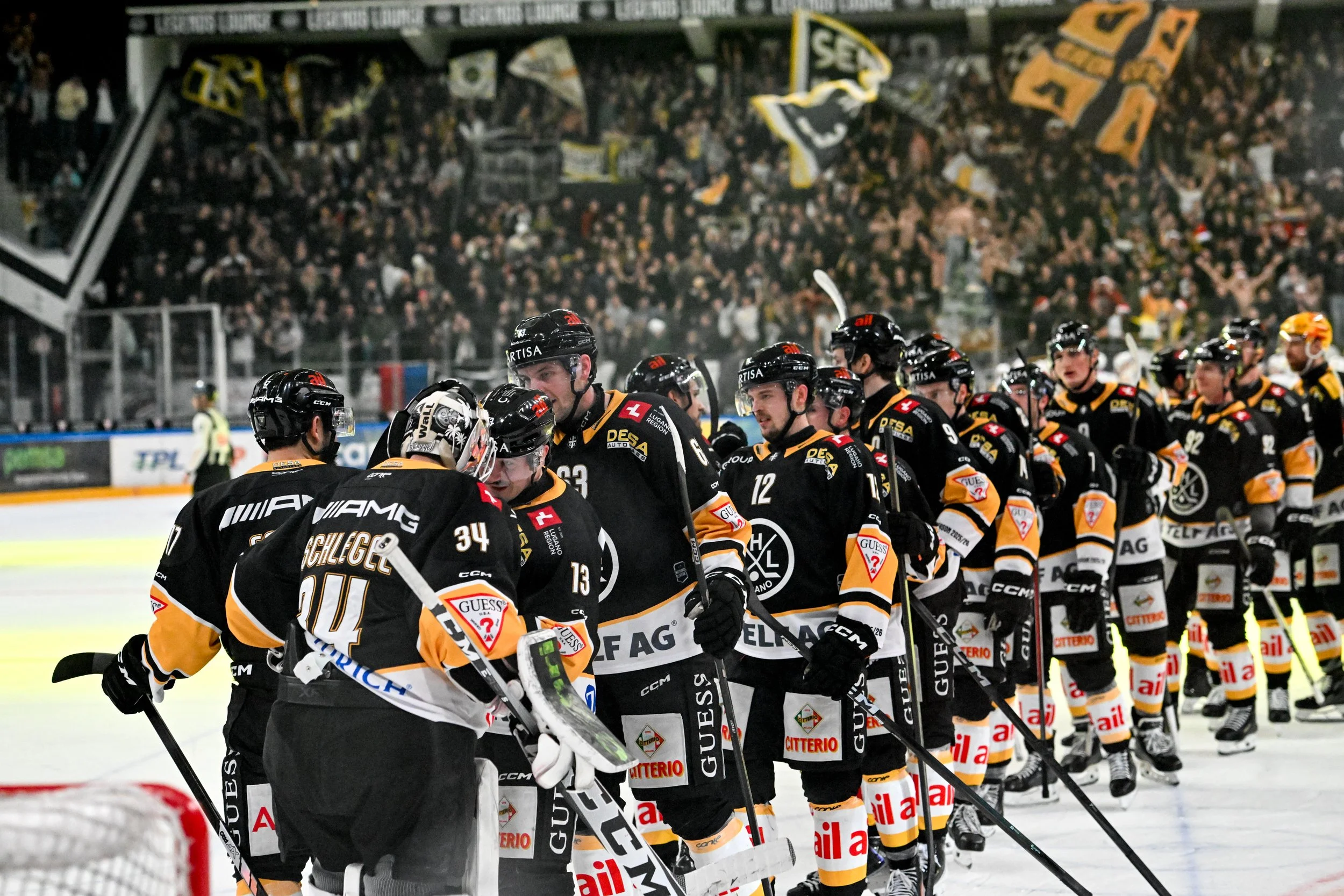  Lugano celebrates a win 