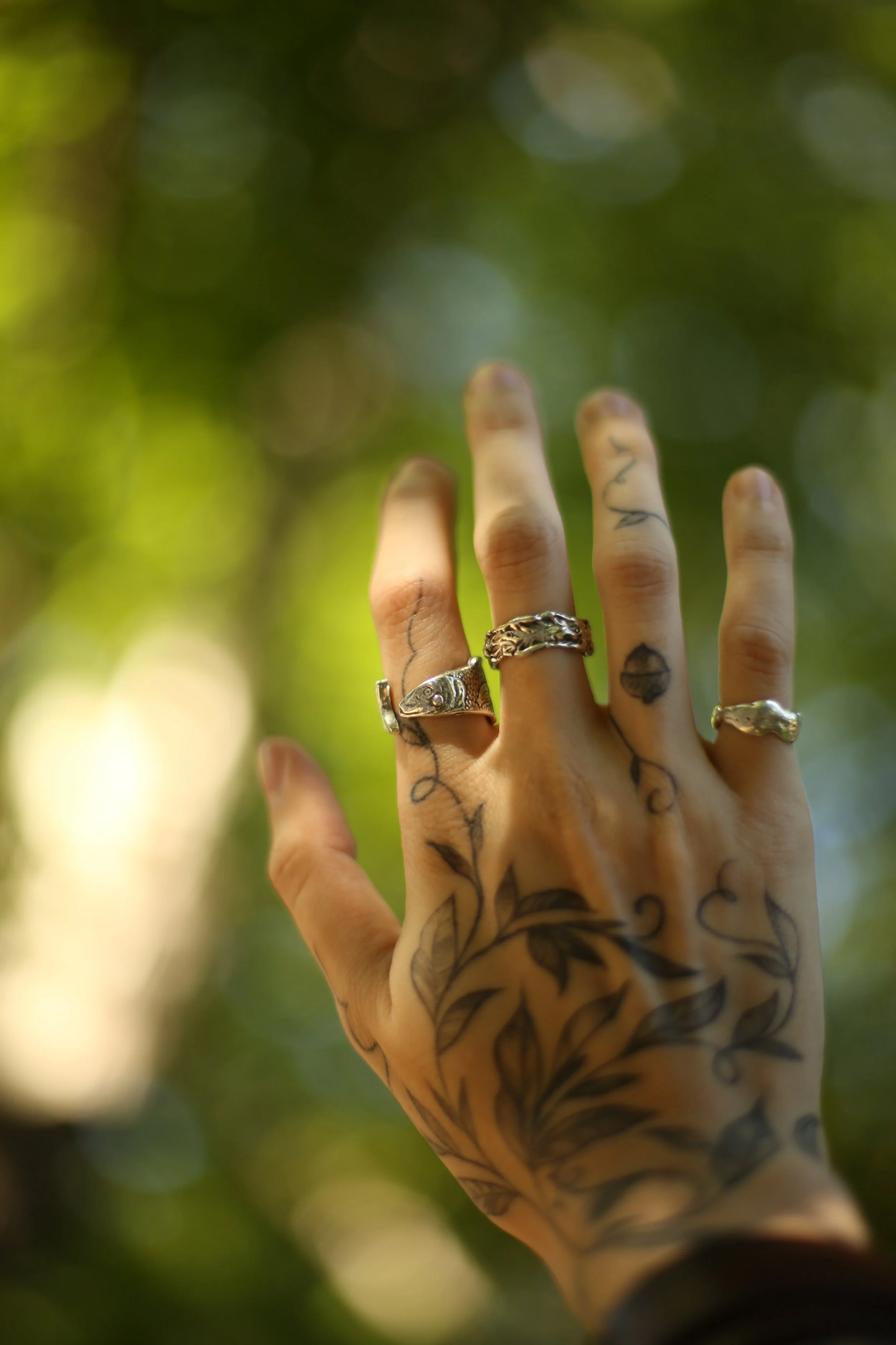 pre-order fishy fish ring