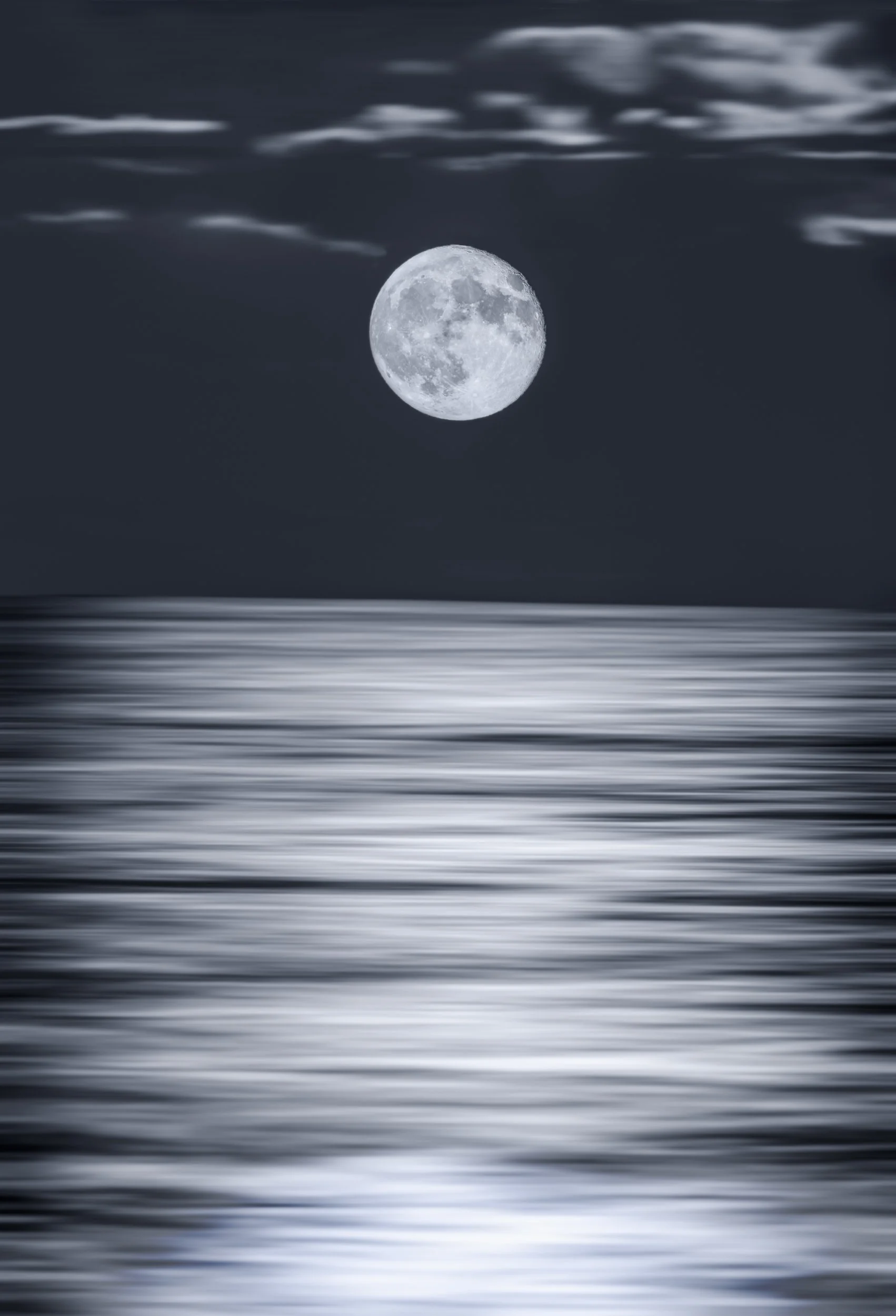 Monochromatic Moonrise 2