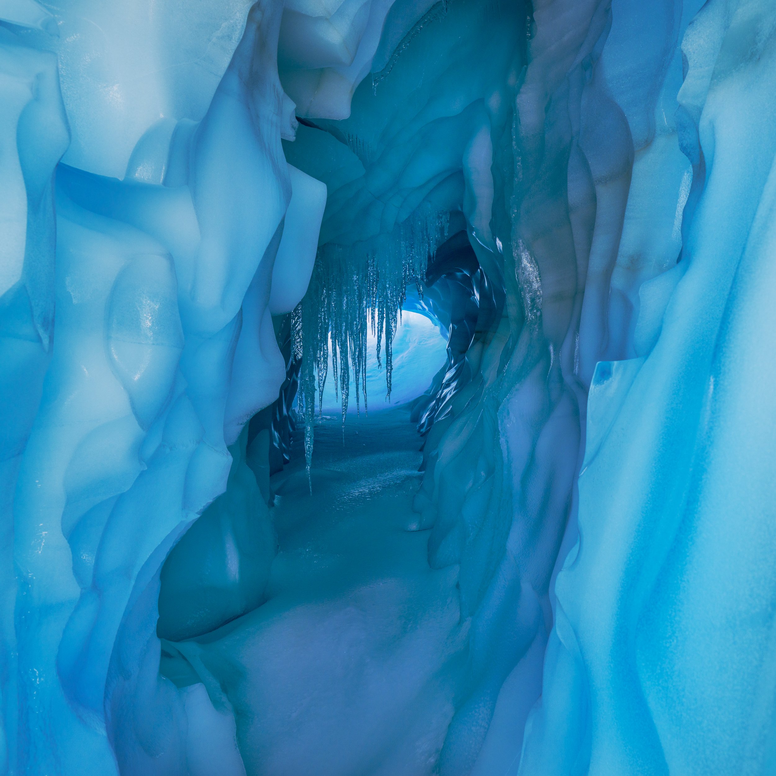 Tasman Glacier Ice Cave, NZ