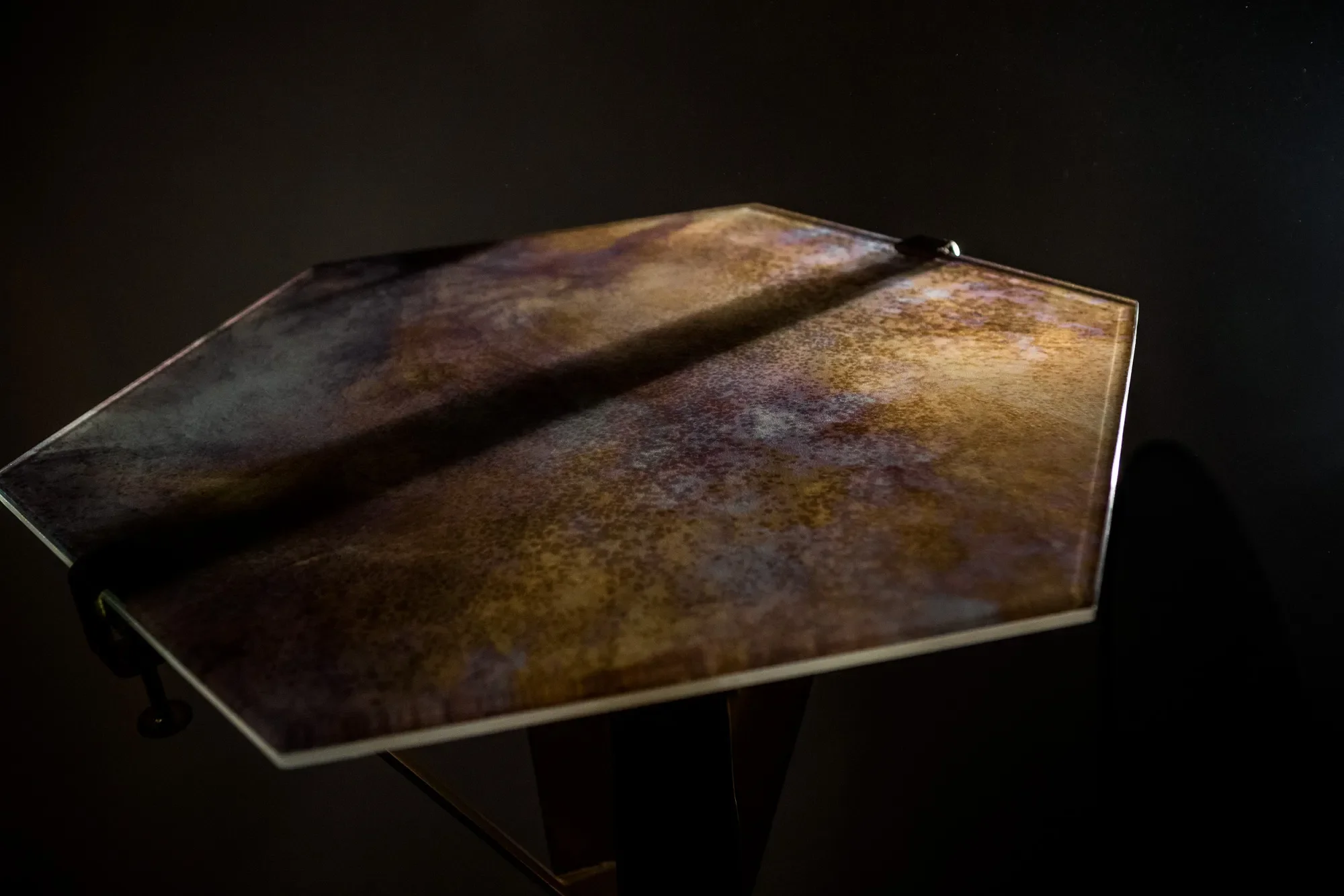 krzn_modular_hexa_glass_table_art-5.webp