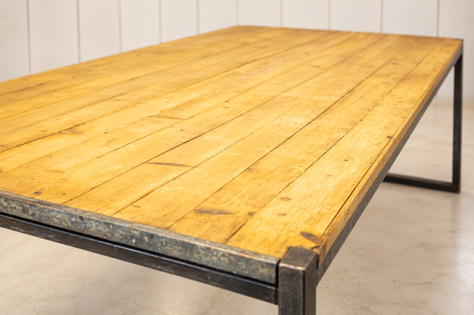 plateau-de-table-de-repas-en-bois-massif.PNG