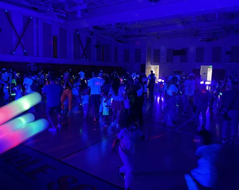 Glow Dance party 8.jpg