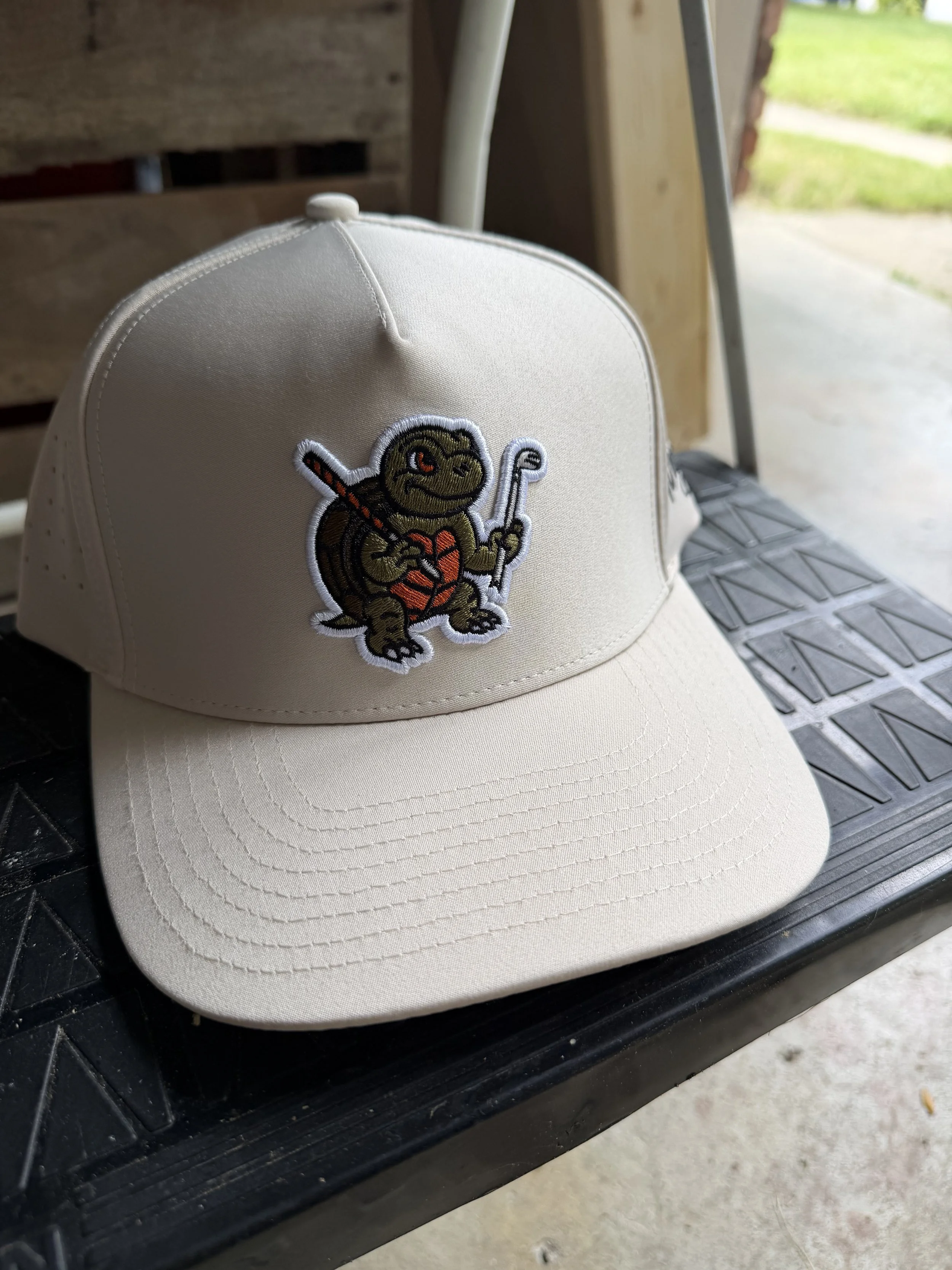 Waggle Turtle Hat