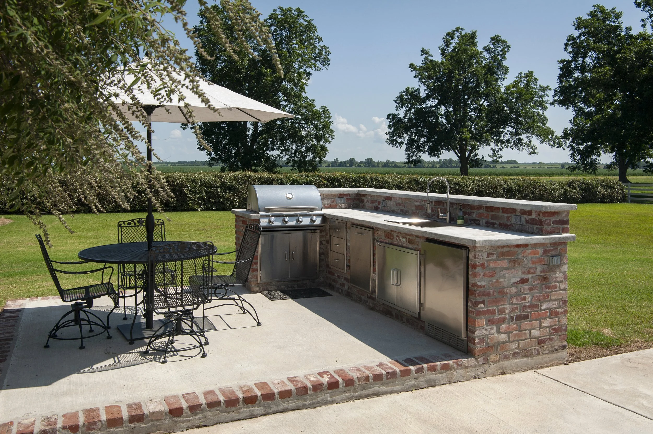 Brown Louisiana DOYLE_08.jpg