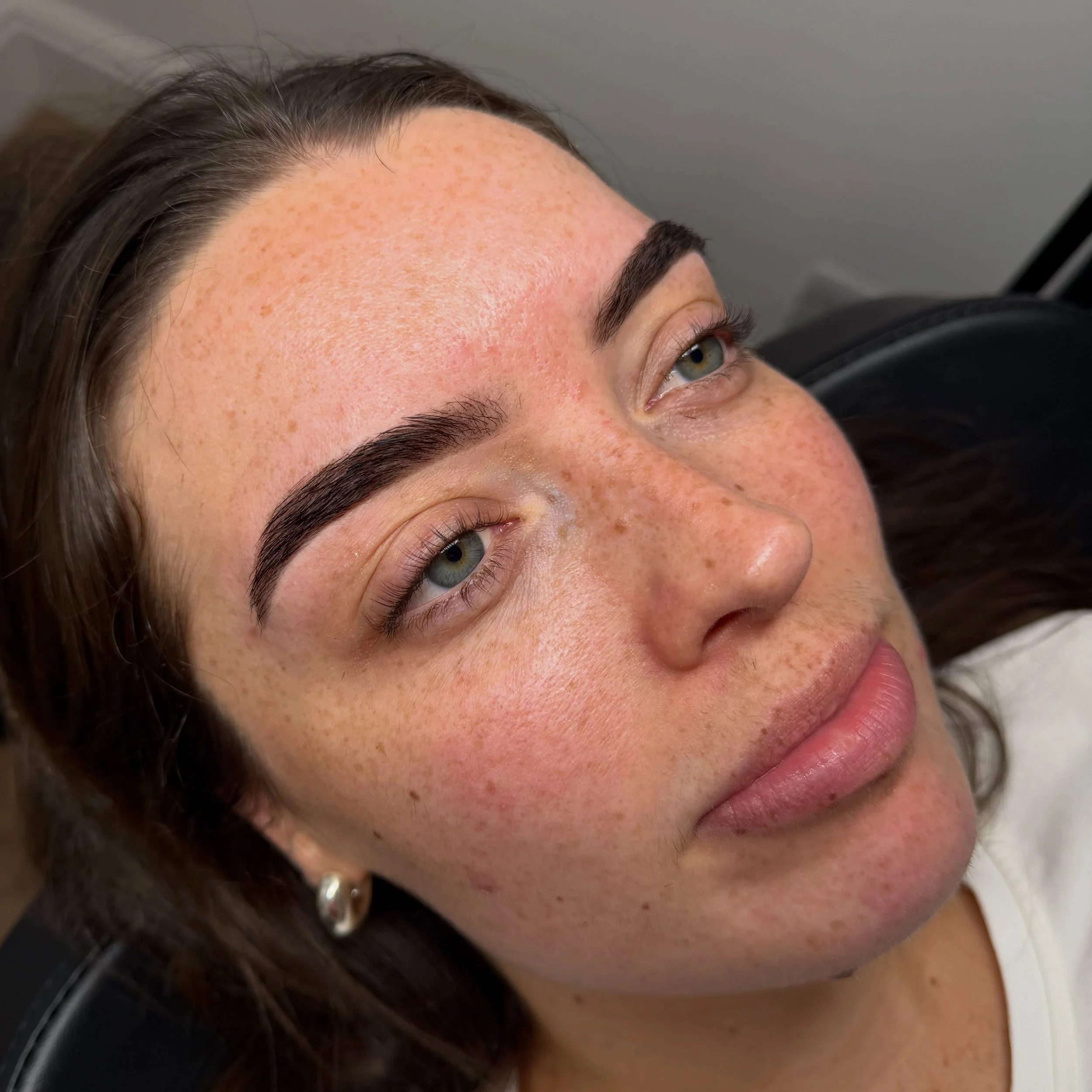Hey pookie piesss I&rsquo;m baaaack 🥺💕 in my new space &amp; I feel happier than ever 🐞🩷 

I&rsquo;ve still been working working working but I just haven&rsquo;t posted in months 🤪 

SIGNATURE BROW for my gorgeous lady shannon 🫂 and her 3 week 