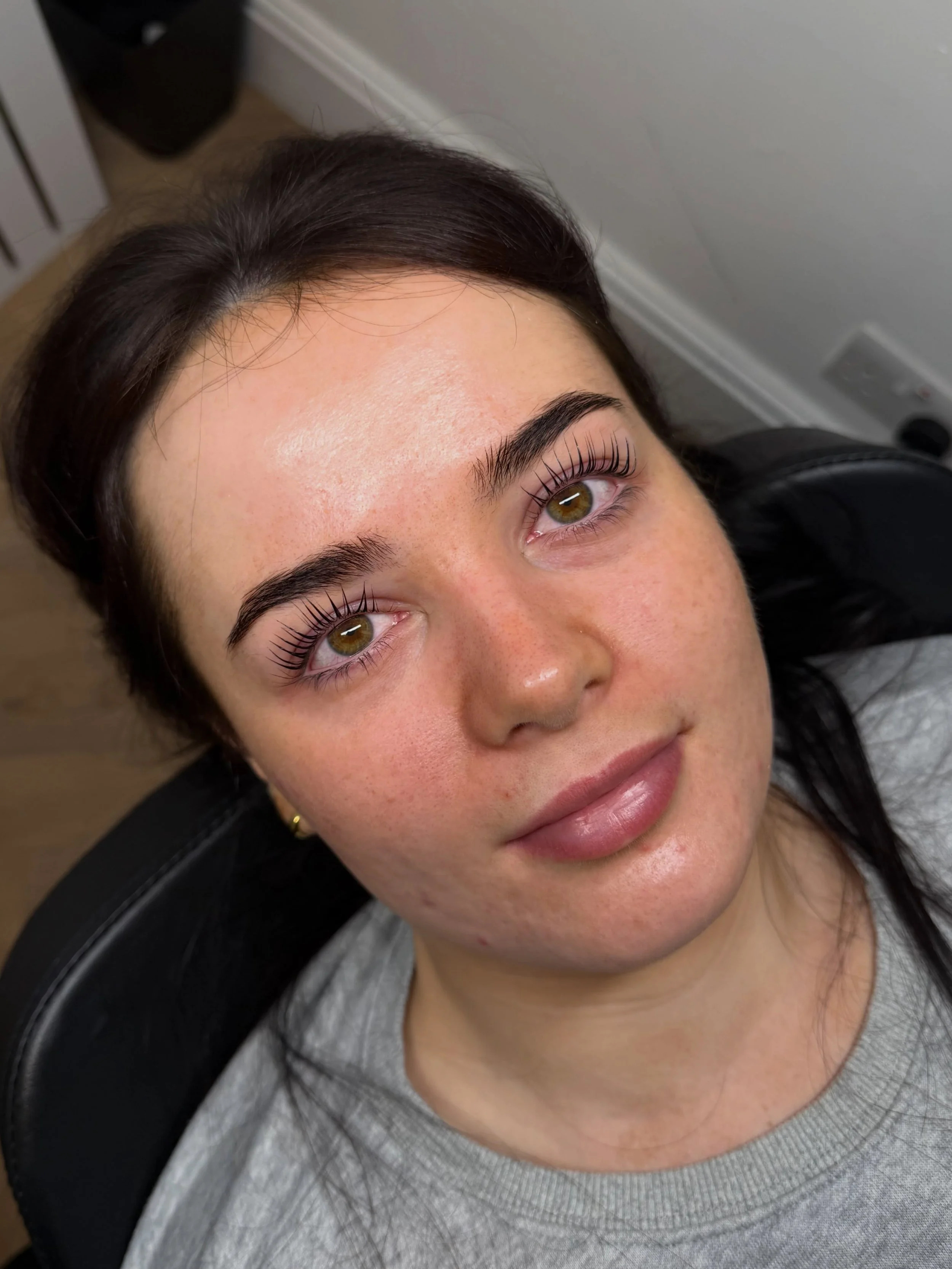 KLL before &amp; after!! What a transformation, elevating what my client already has.. beautiful incredible long strong lashes!! 

I feel like the lash lift has really made her green eyes pop 💚

#kll #koreanlashlift #koreanlashliftmanchester #lashli