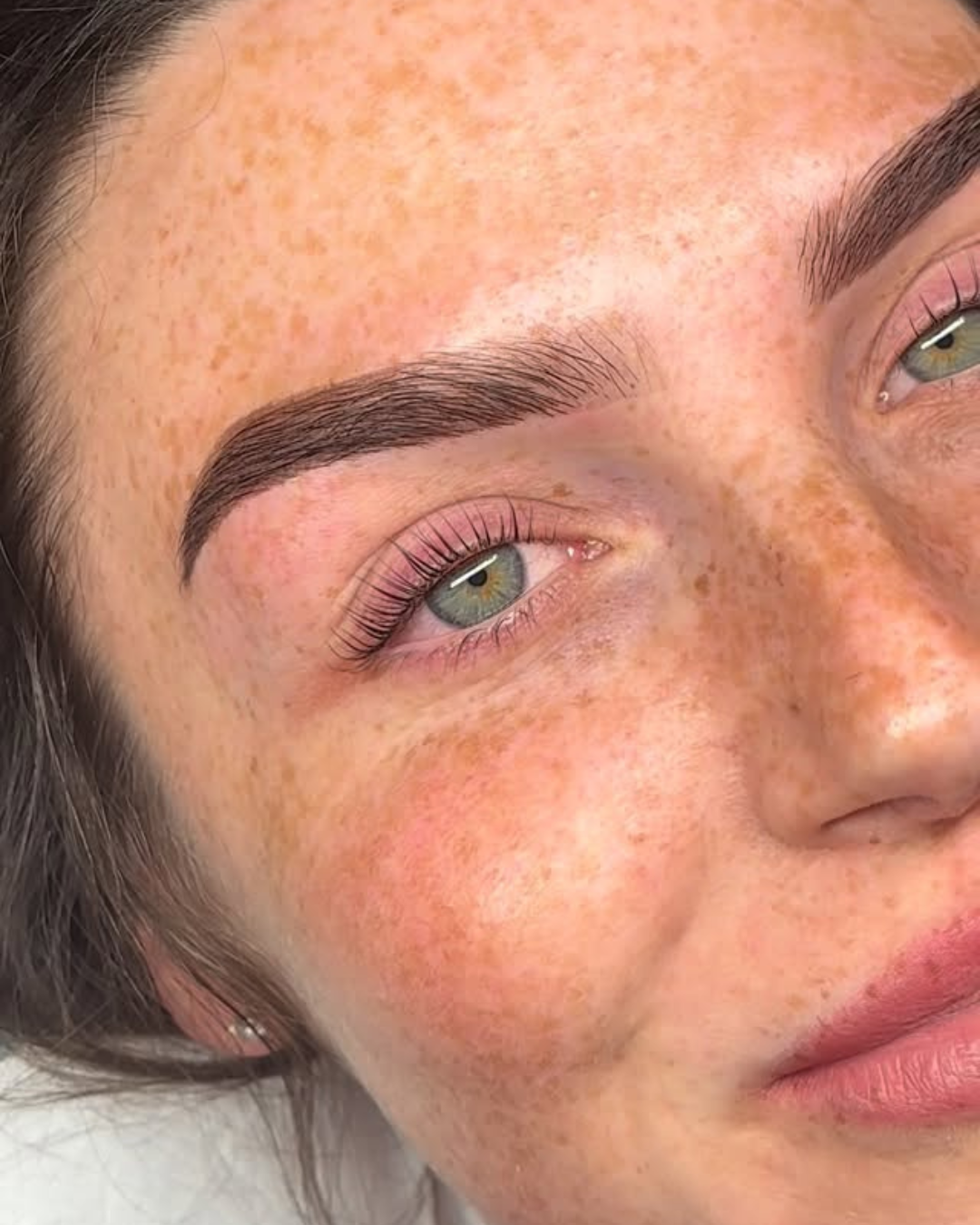 Brow lamination training