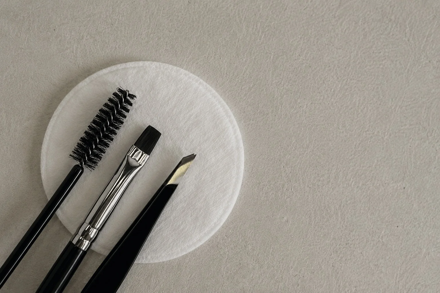 Signature brow treatment in Manchester