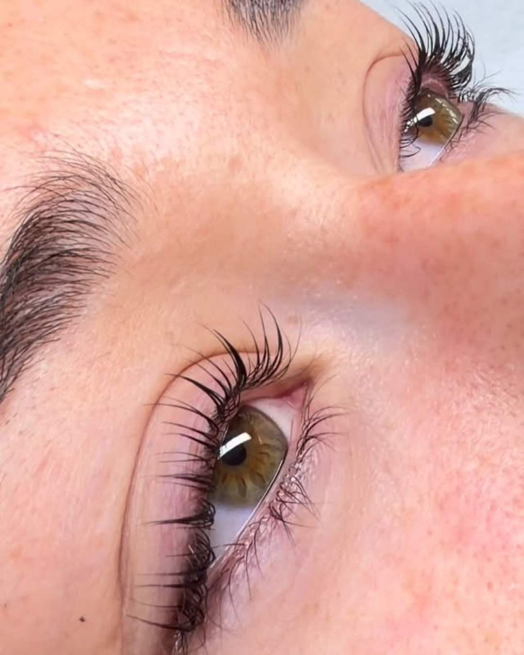 Hybrid brow tint results
