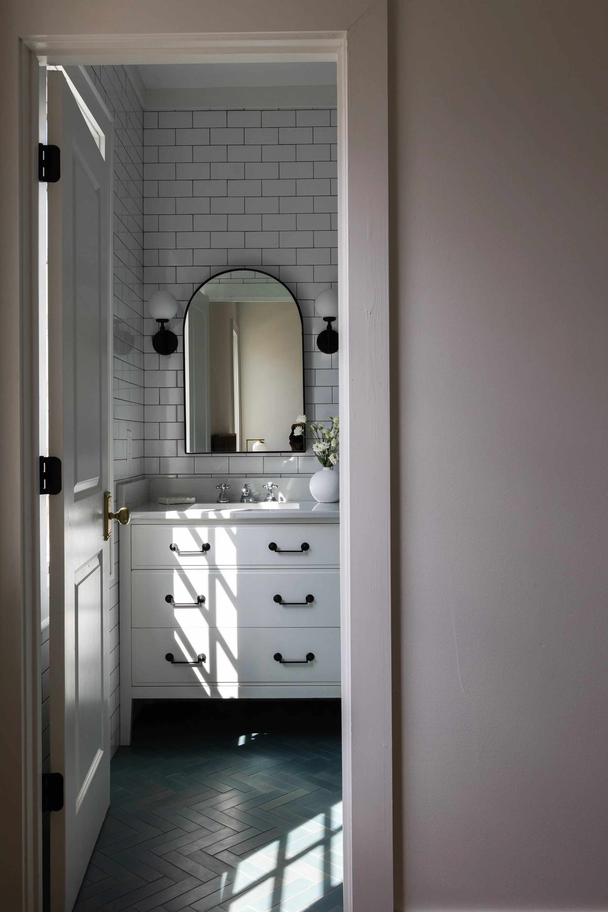 sc-photographer_sophielindler_greenvillesc_vollrathhomes_735A1395.jpg