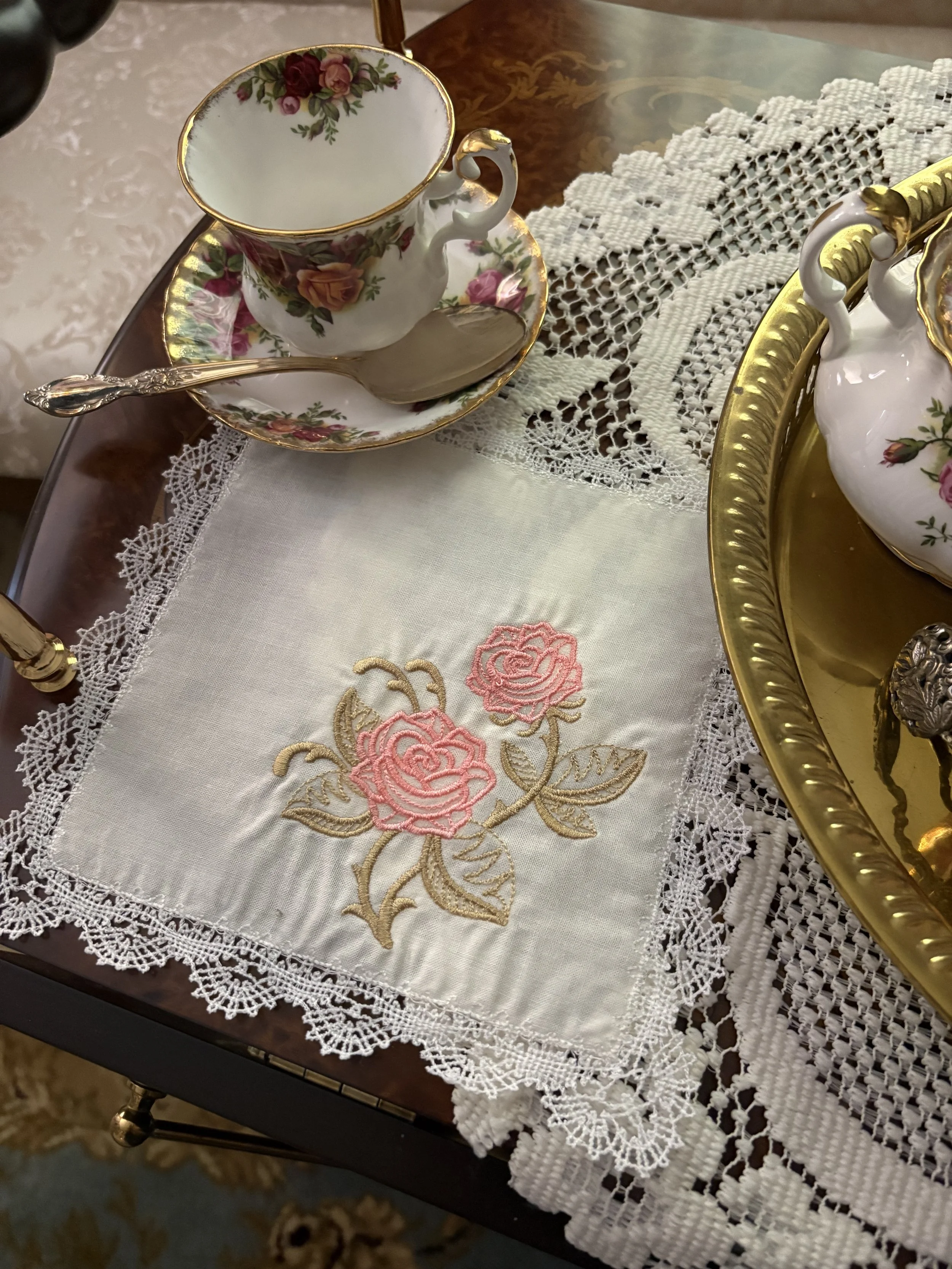 Victorian Rose & Gold Lace Handkerchief