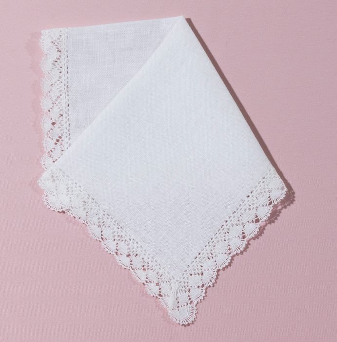 nosegay-hand-made-bobbin-lace-and-100-linen-handkerchief-42.jpg