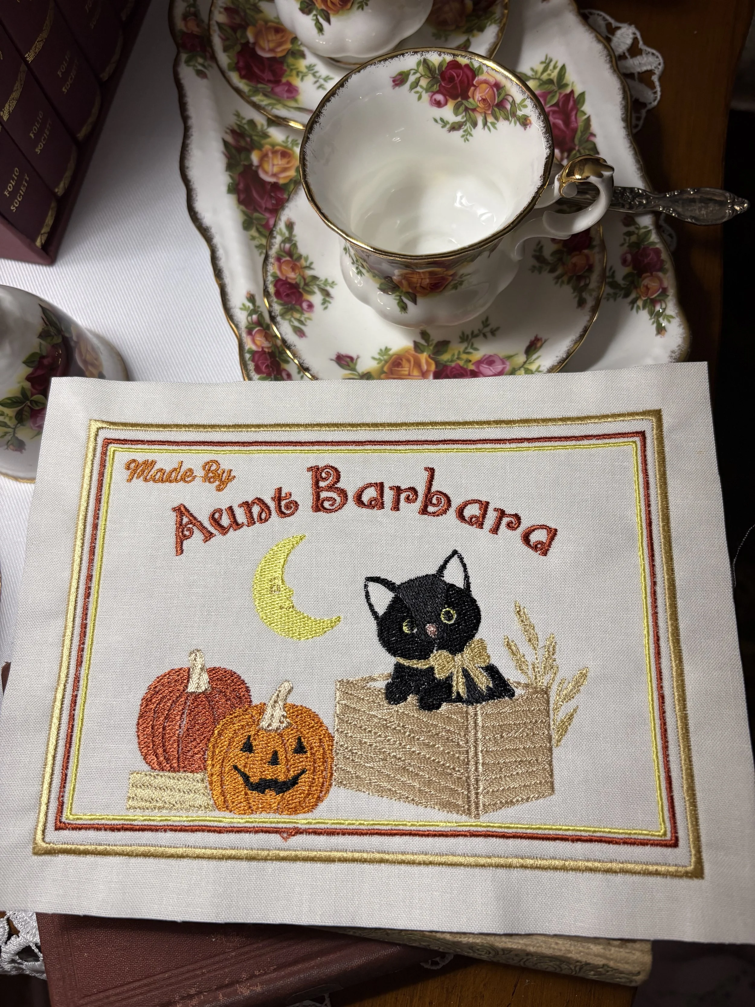 Moonlit Pumpkin Patch Quilt Label teacup.jpeg