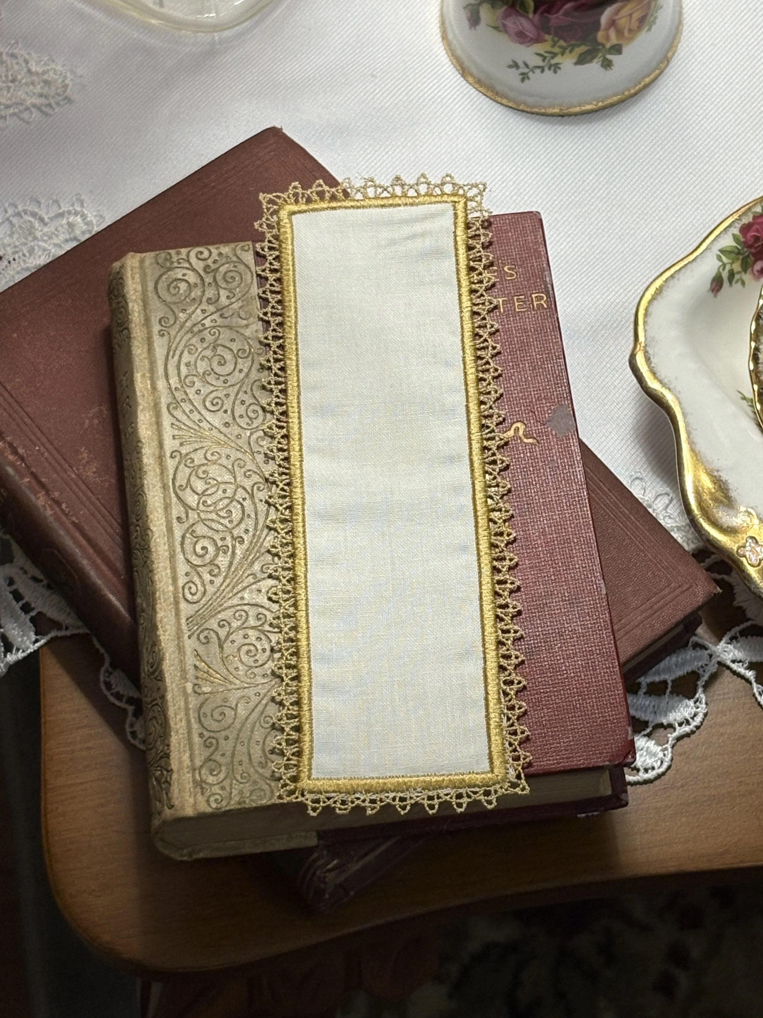 Golden Heirloom Lace Bookmark heirloom.jpeg
