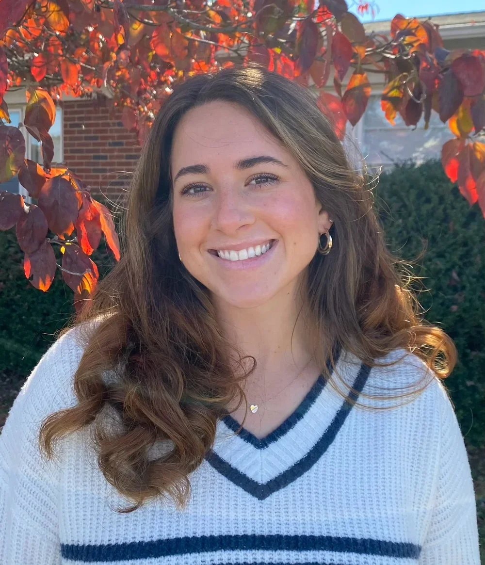 Meet Toni Atvara Host