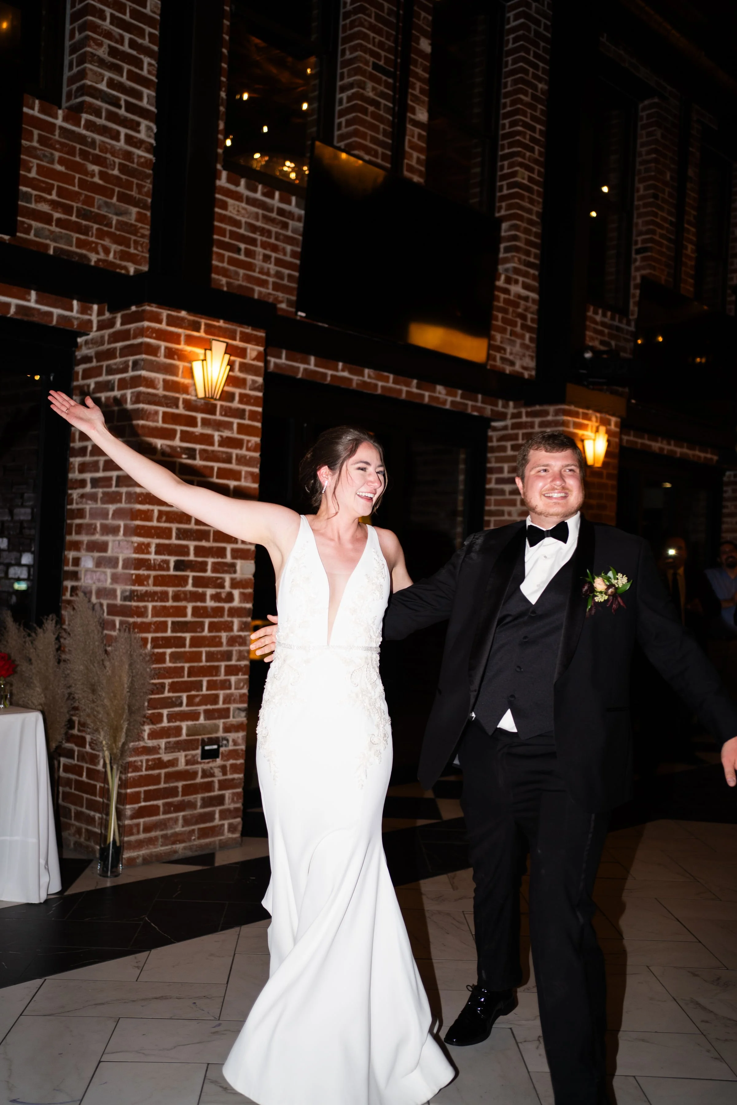 mcmacstudio-ashleyandian-september2023-weddingphotos-08295.jpg