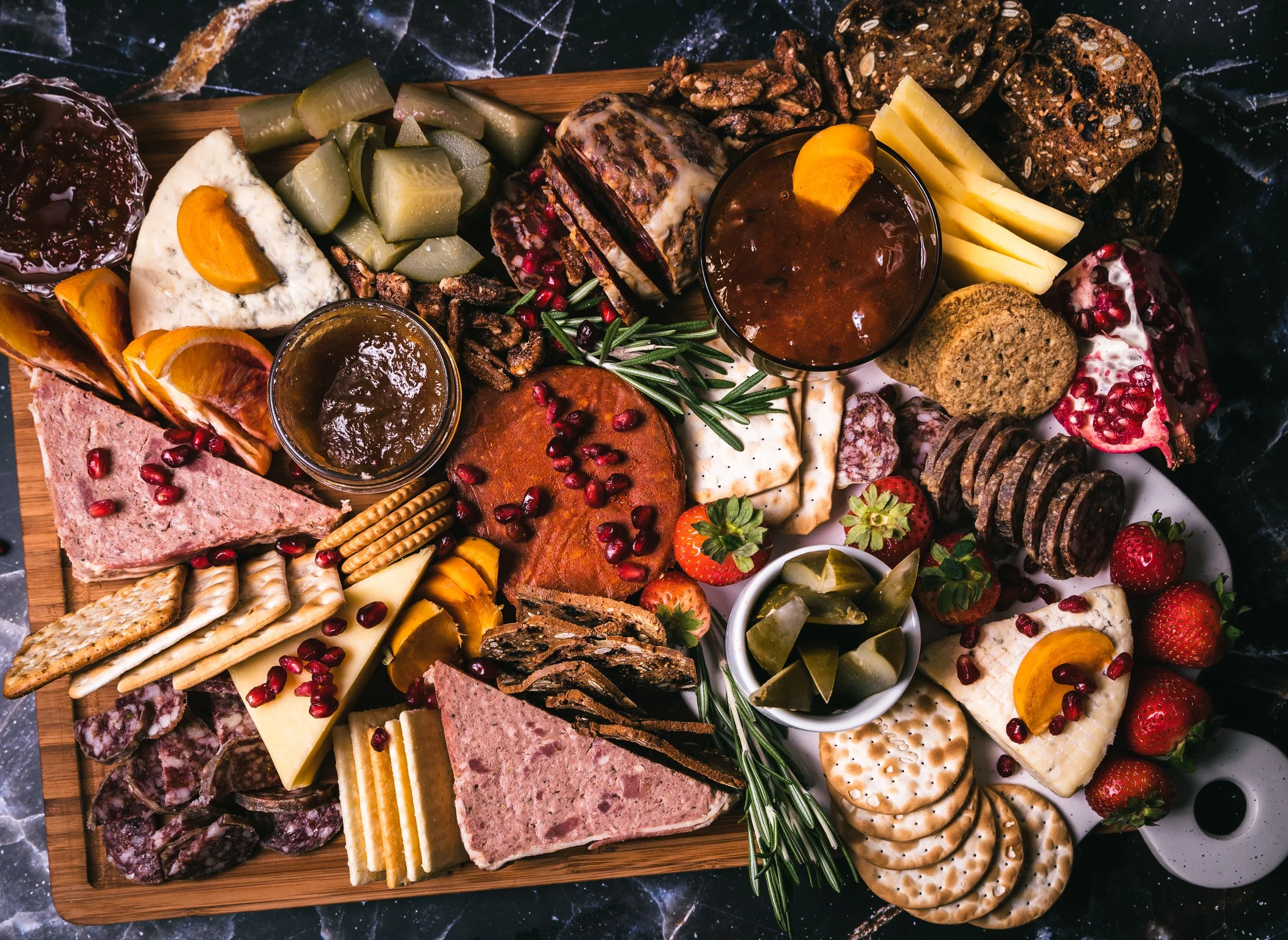 mcmacphotography-therealdill-holidayboard-edited-2-6 (1).jpg