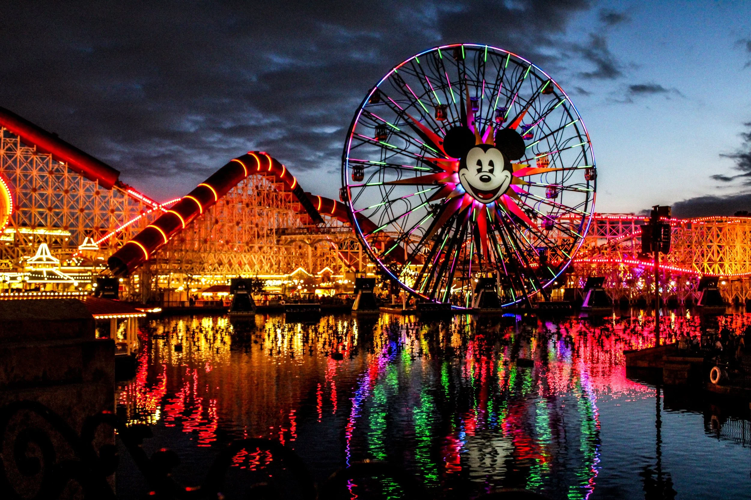 The Ultimate Disney Trip: What Adventures by Disney's Hollywood &amp; Disneyland Adventure Actually Includes