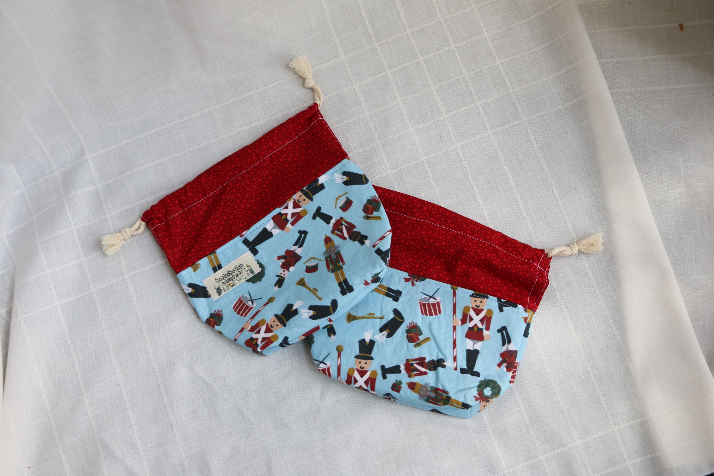toy soldiers small drawstring 03.JPG