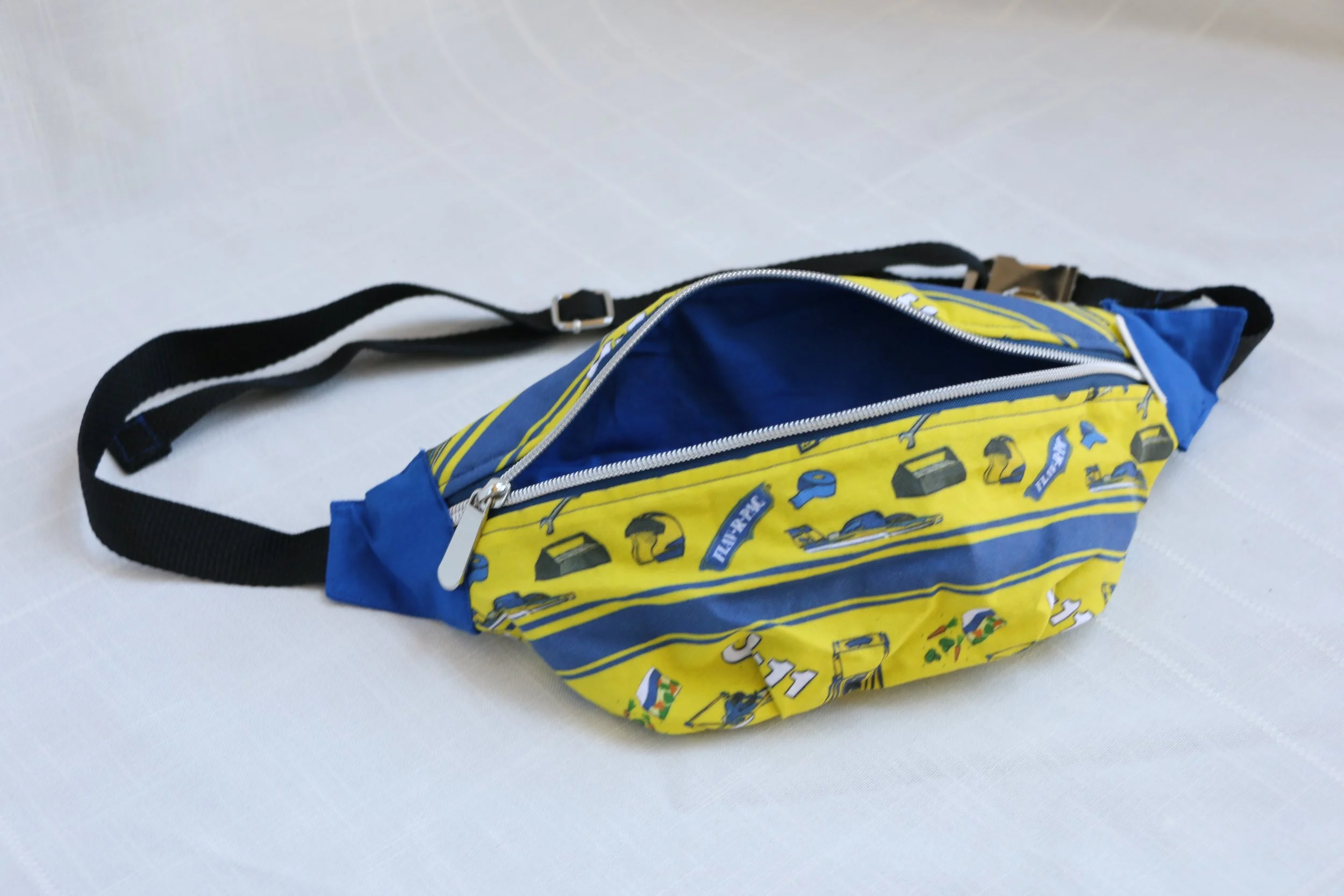 u11 2026 fanny pack 05.JPG