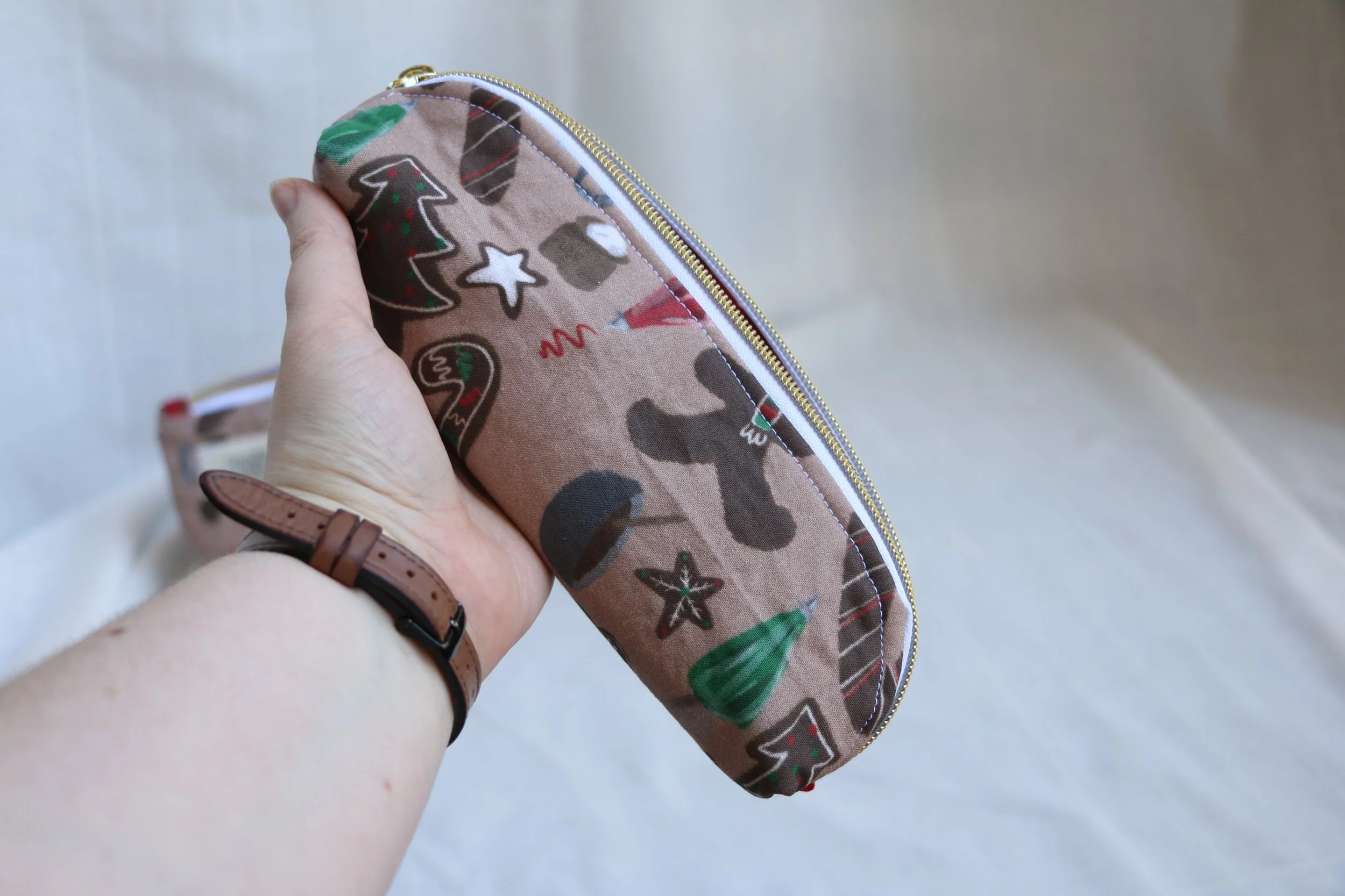 gingerbread xs zipper 01.JPG