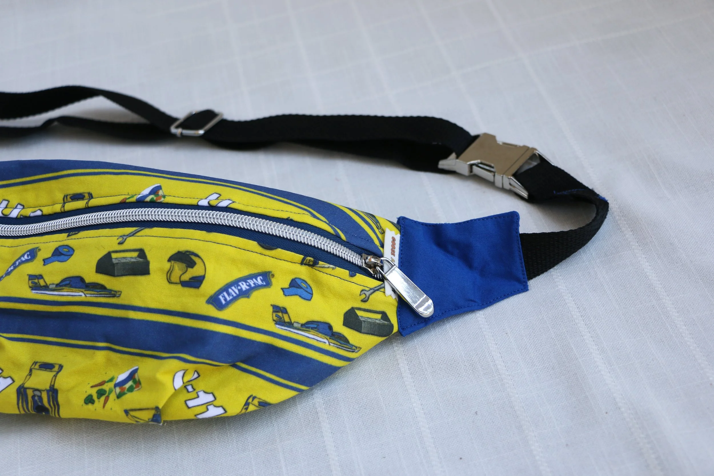 u11 2026 fanny pack 04.JPG
