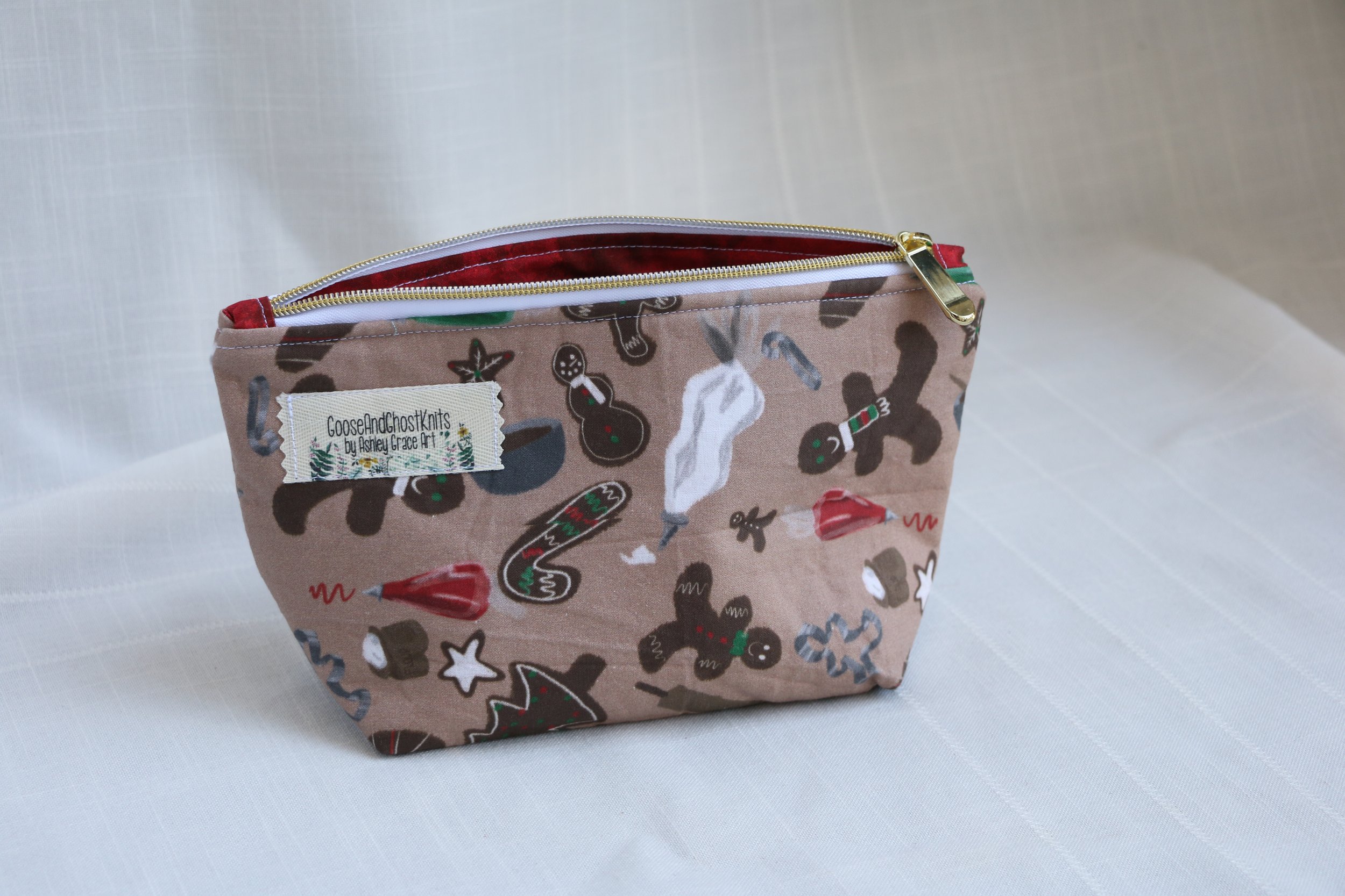 gingerbread small zipper 02.JPG