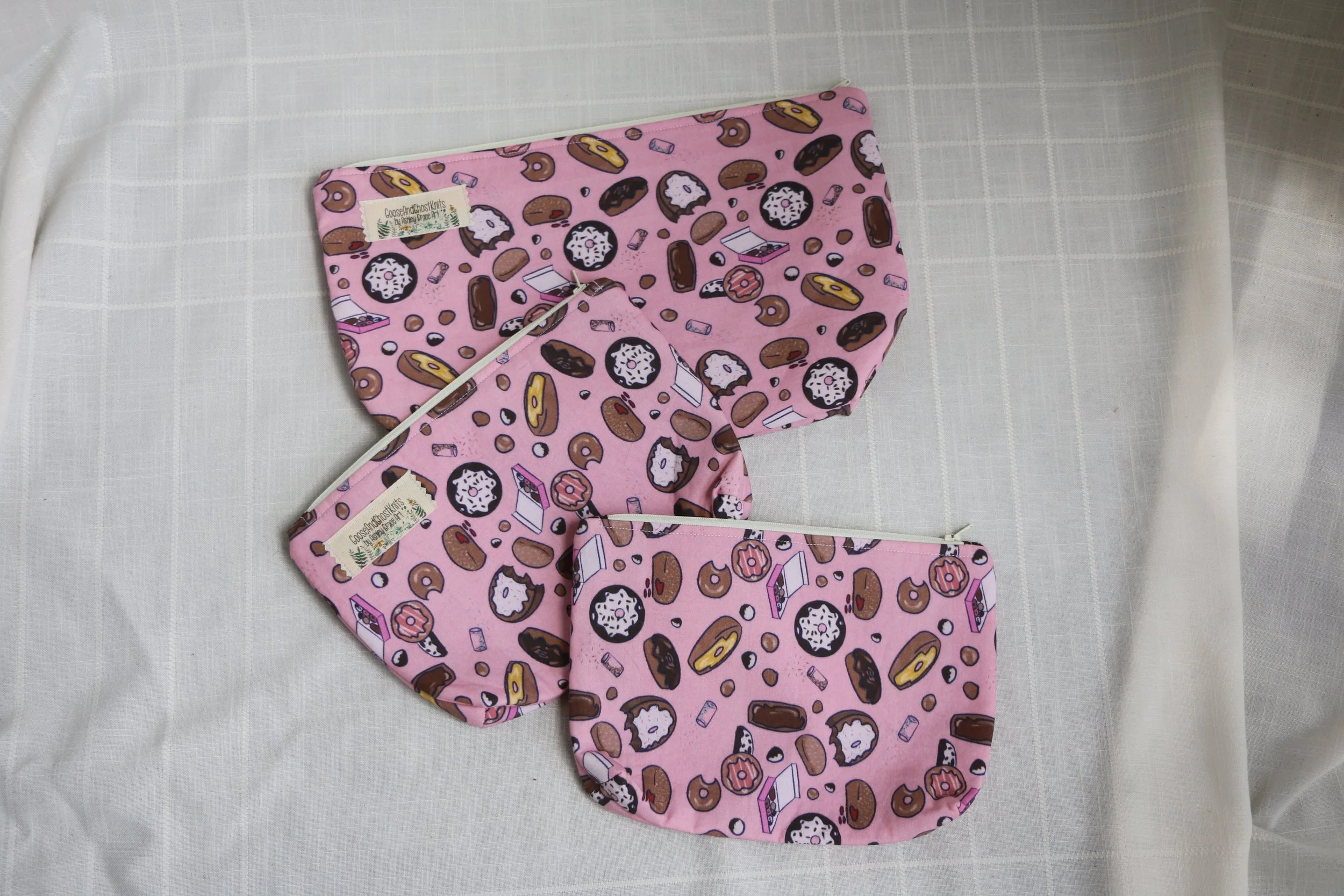 donuts zippers 03.JPG