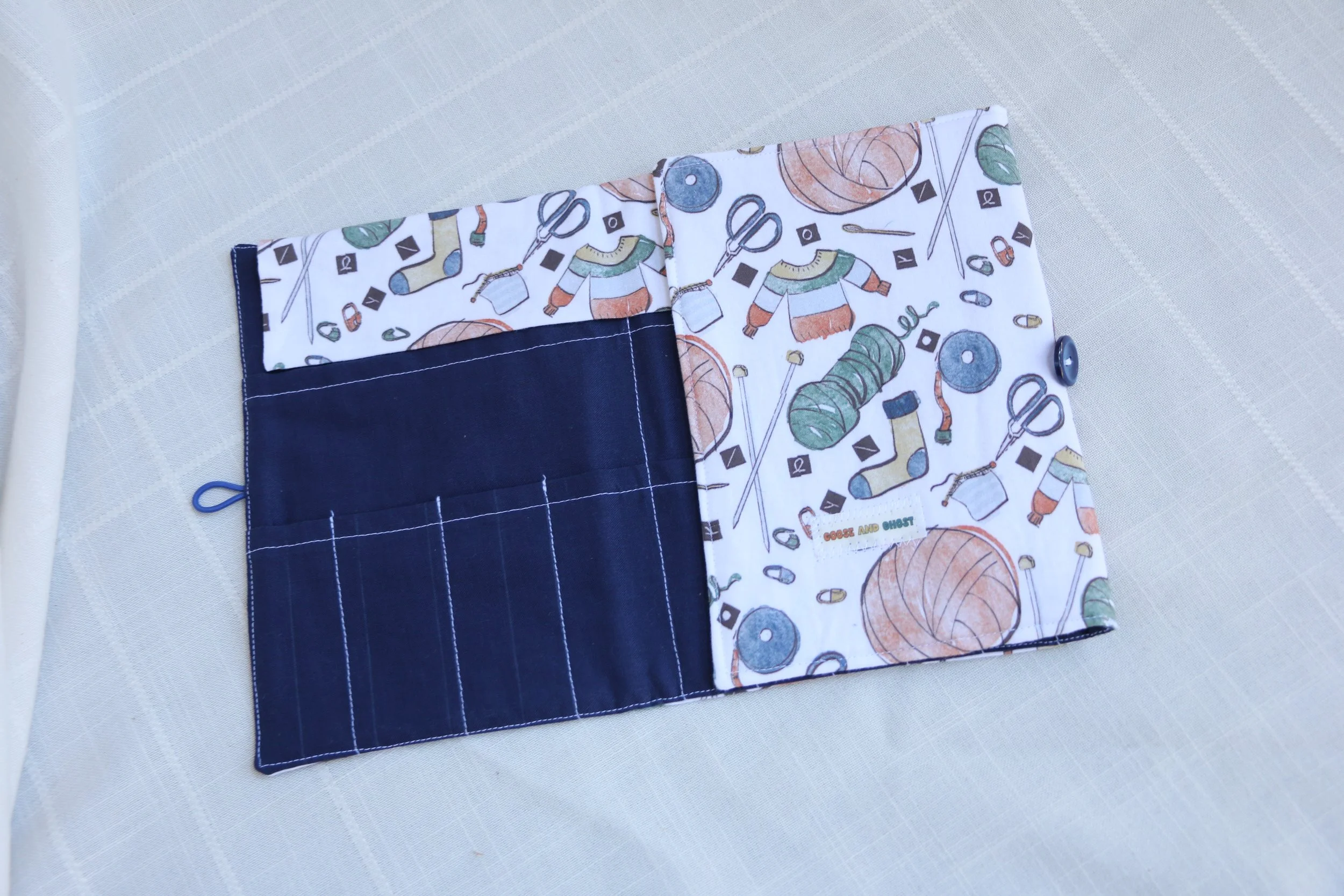 Knitting Notions Needle & Hook Case